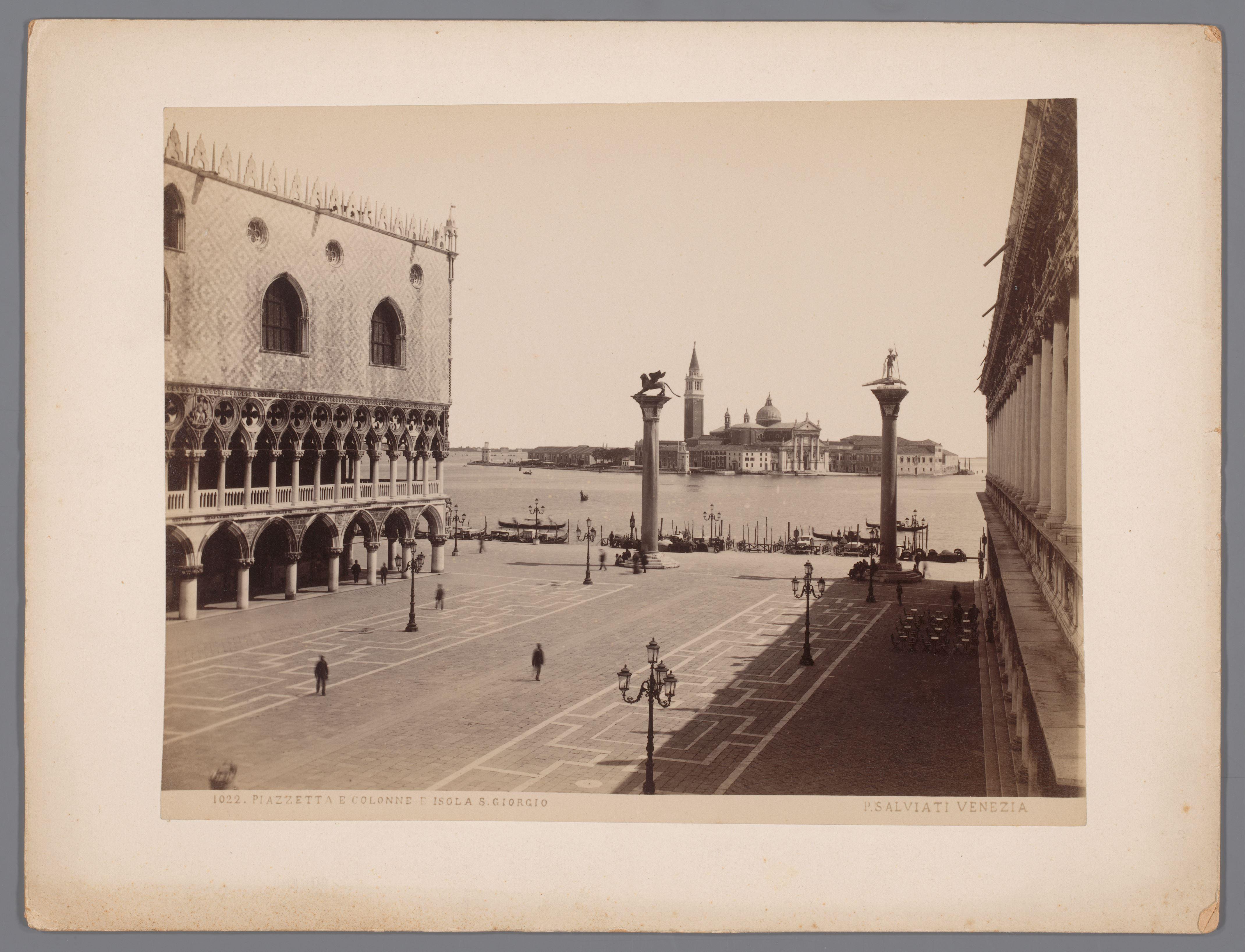 Gezicht op het Piazzetta en het eiland San Giorgio te Venetië