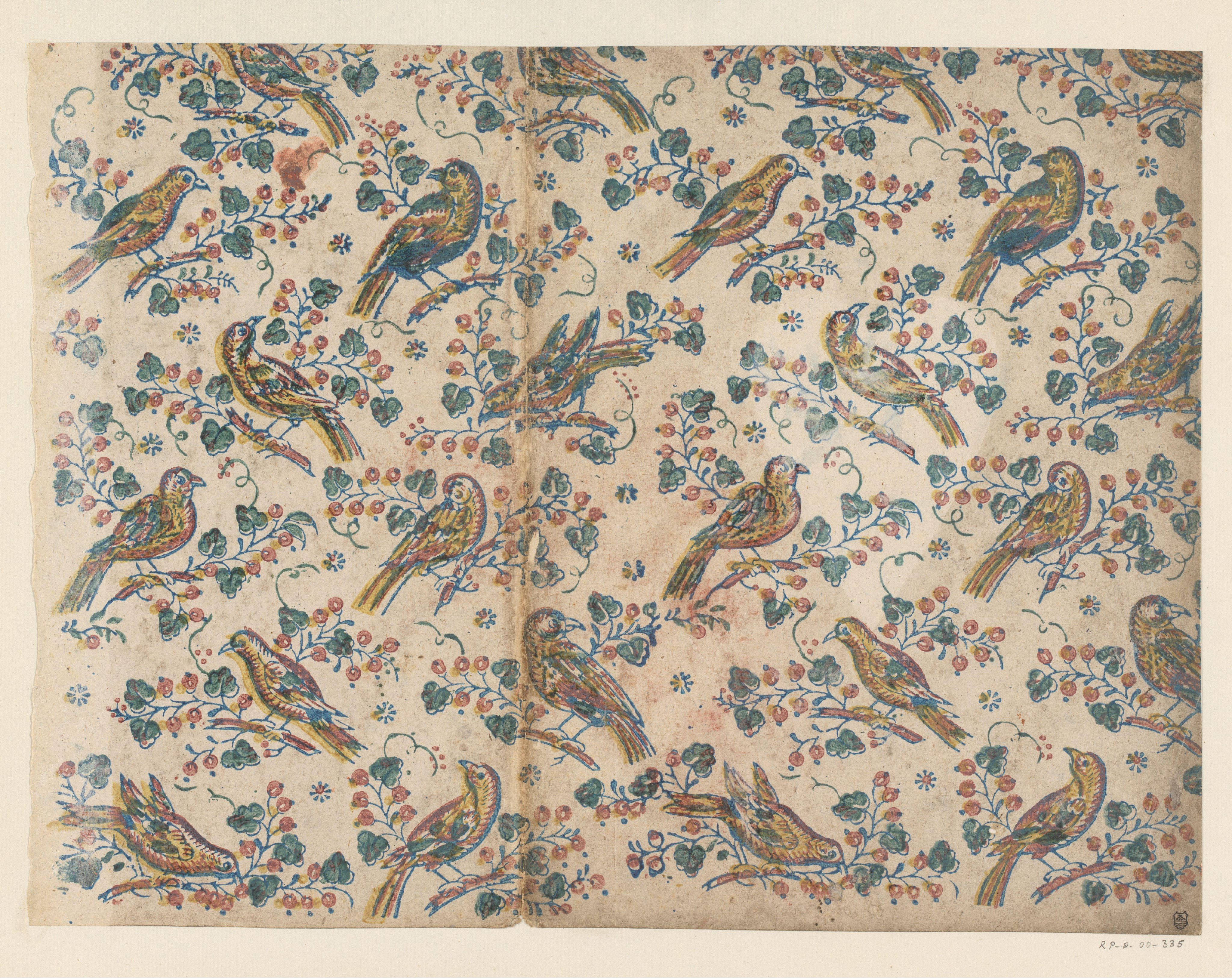 Blad met vogels op ranken met bloemen en vruchten