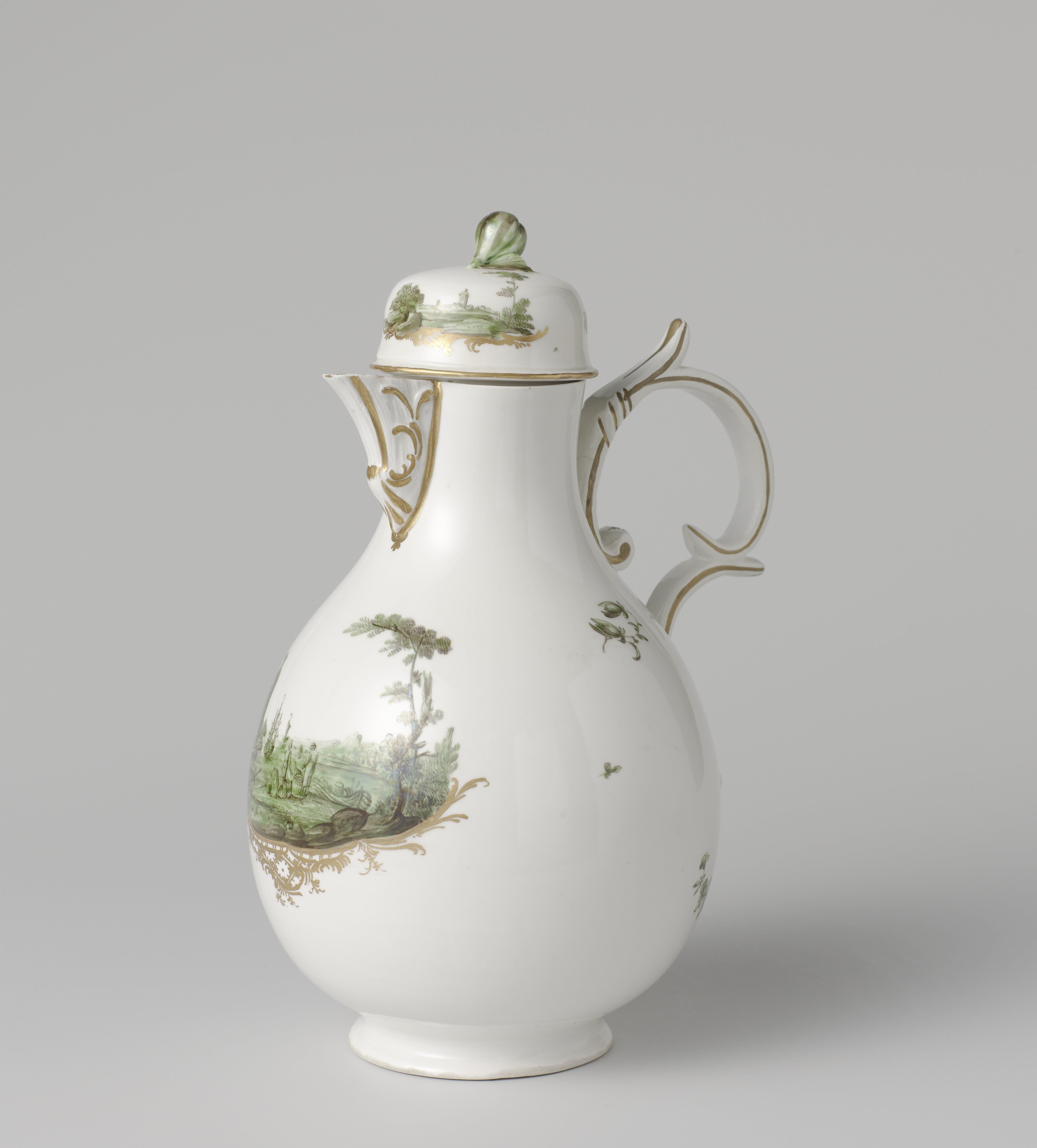 Coffee pot