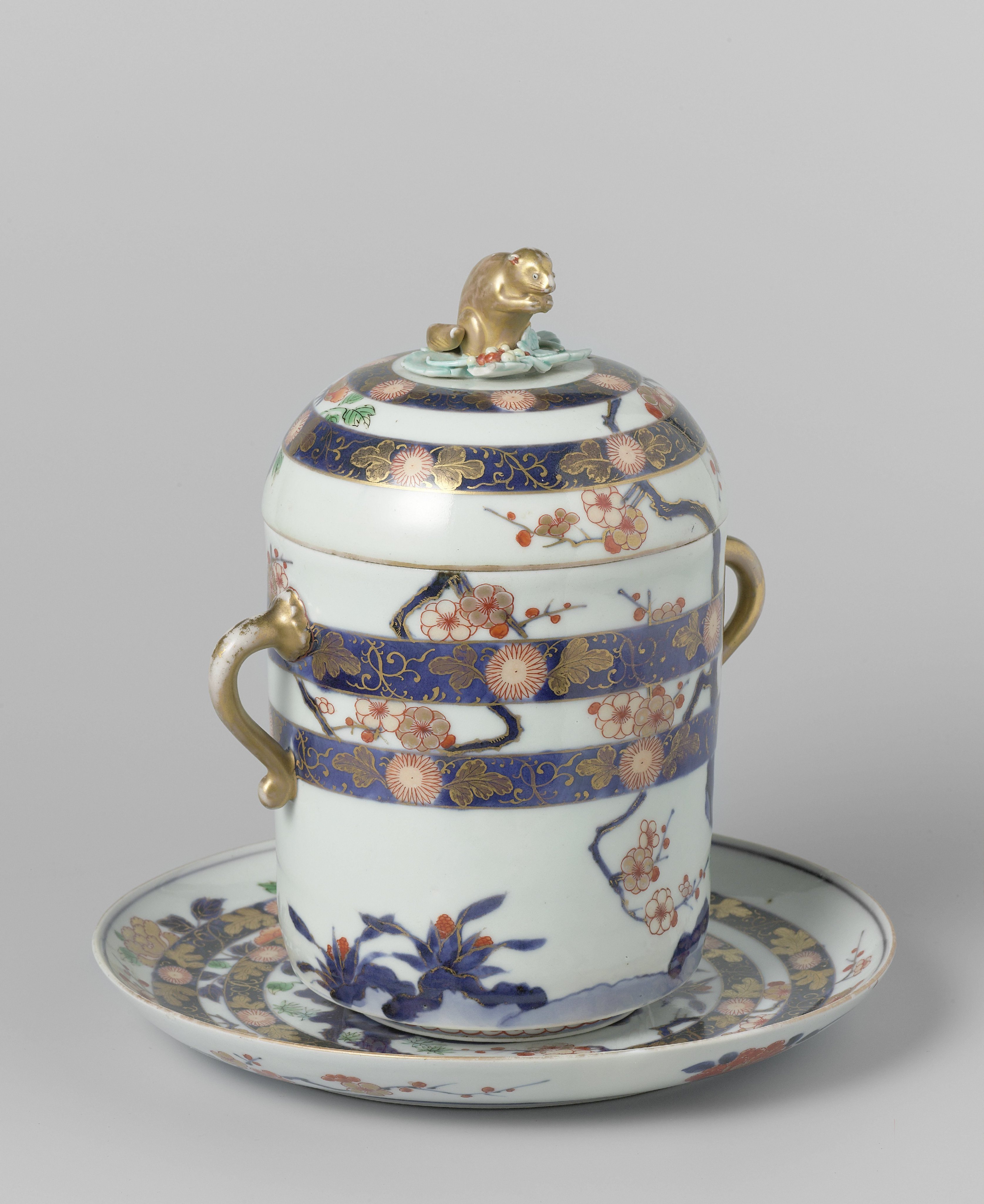 Chestnut Jar with Saucer