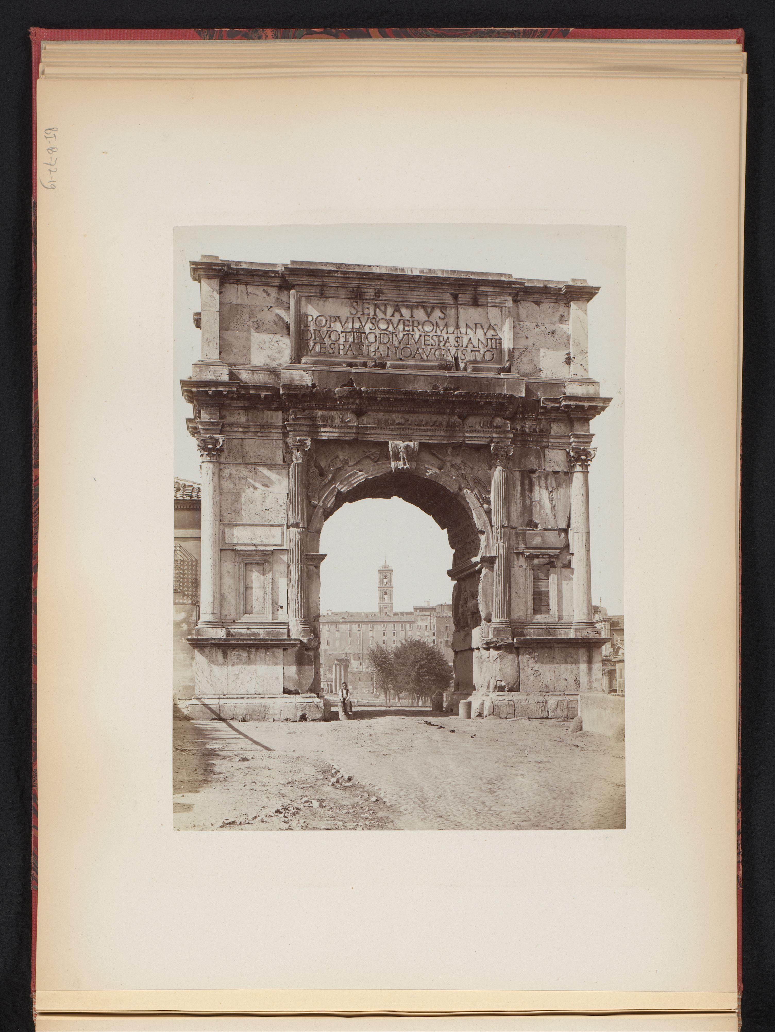 Triomfboog van Titus te Rome, Italië