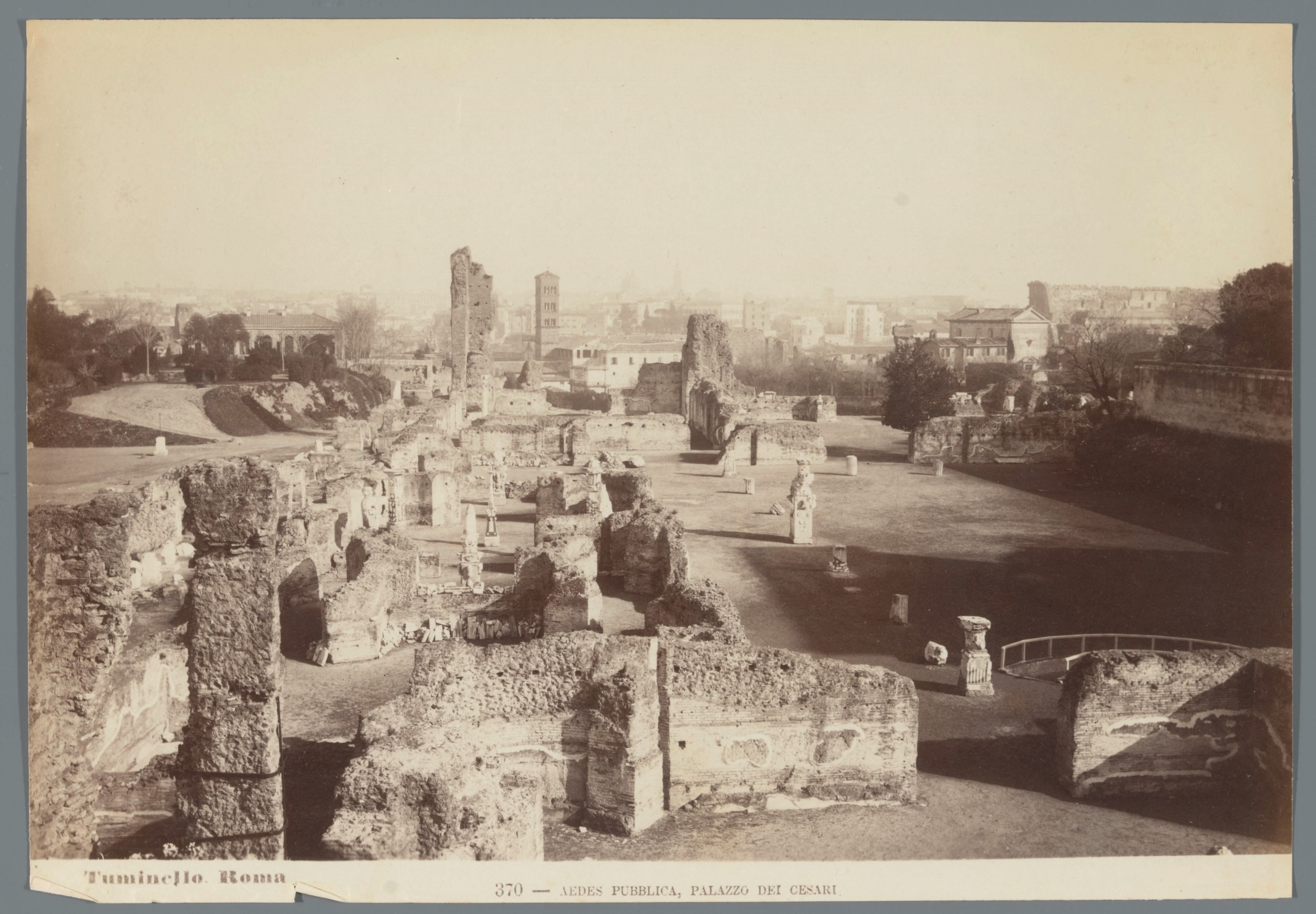 Ruïnes van de keizerlijke paleizen op de Palatijn te Rome