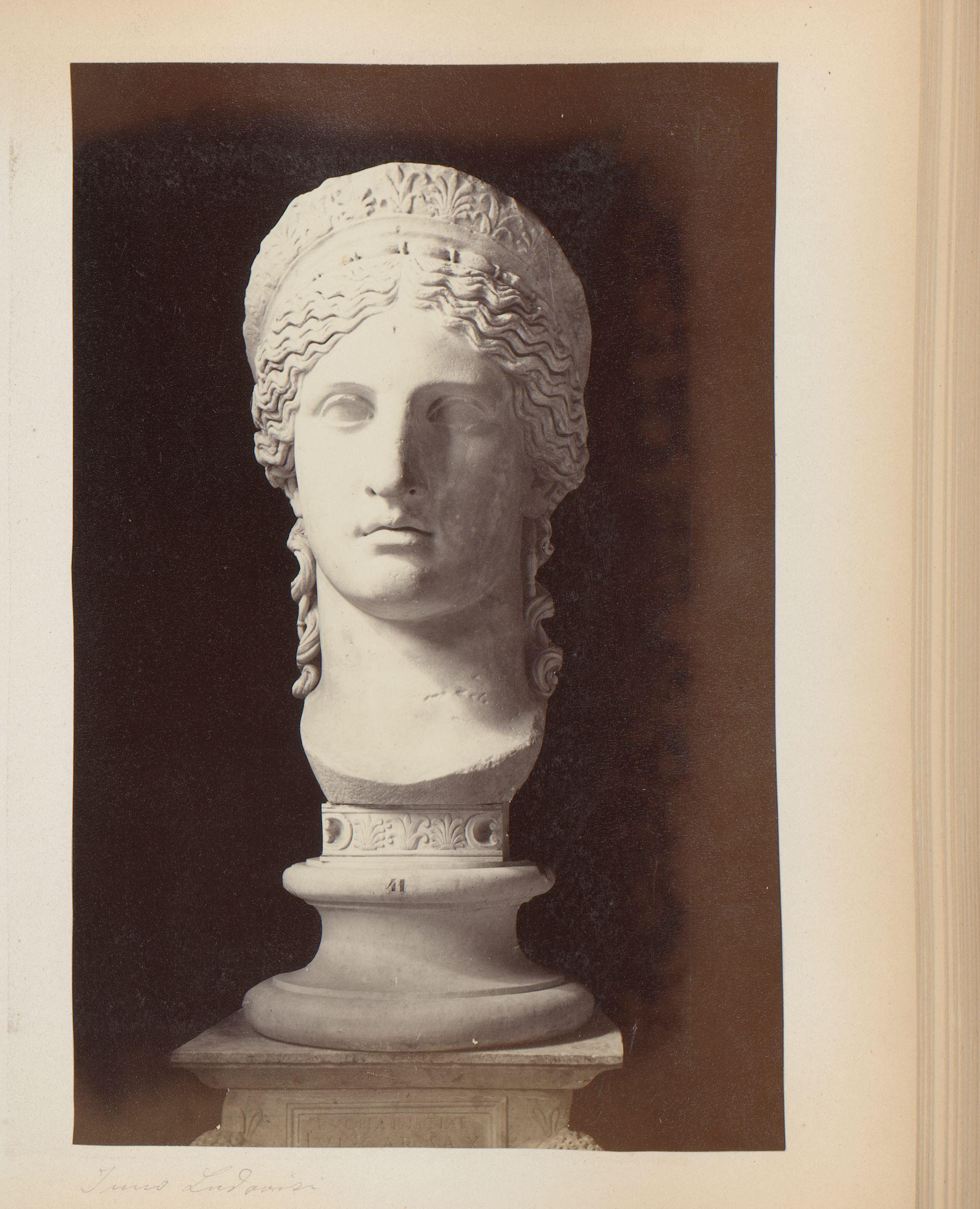 Sculptuur Juno Ludovisi in het Palazzo Altemps te Rome, Italië
