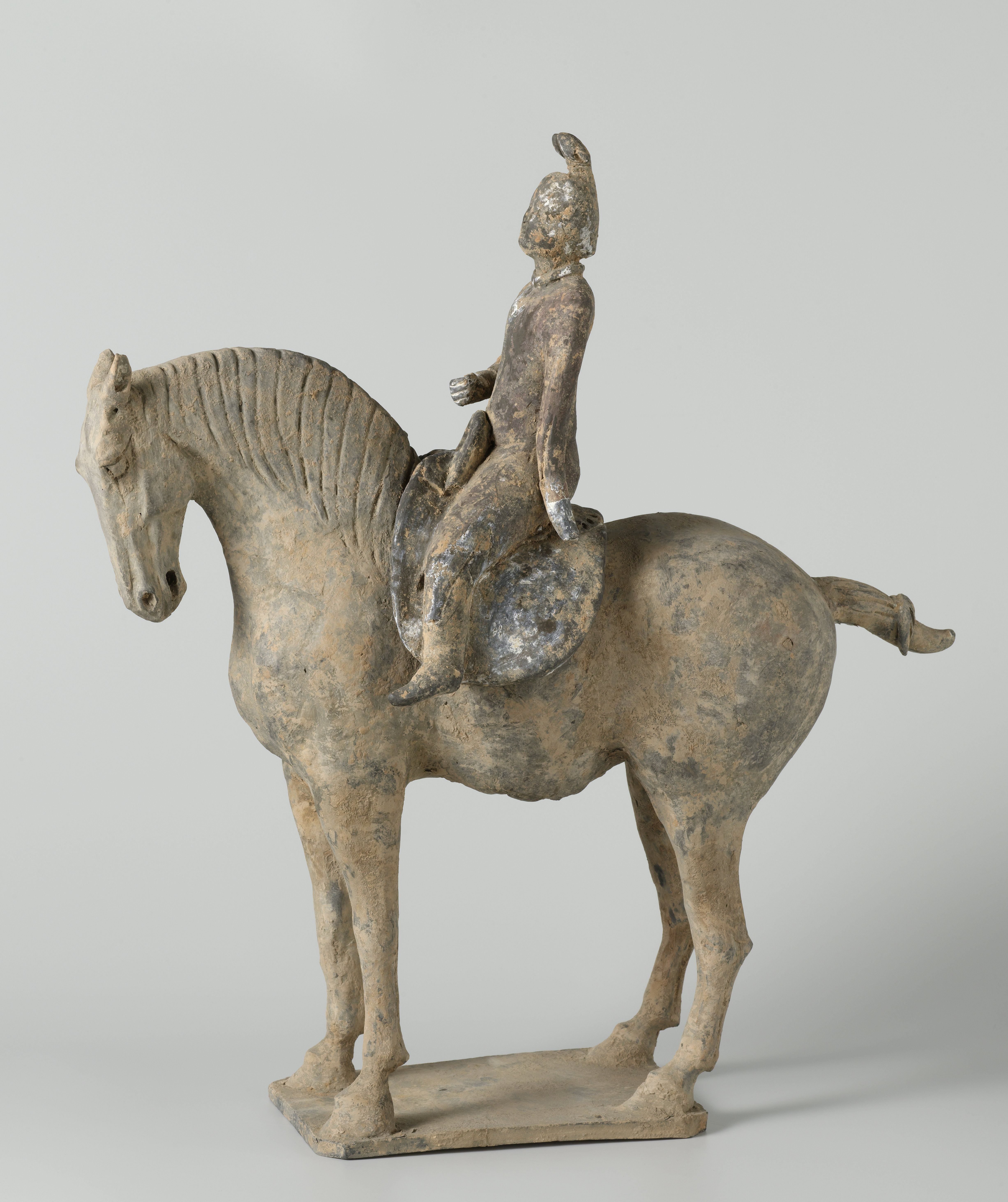 Graffiguur van een paard met ruiter