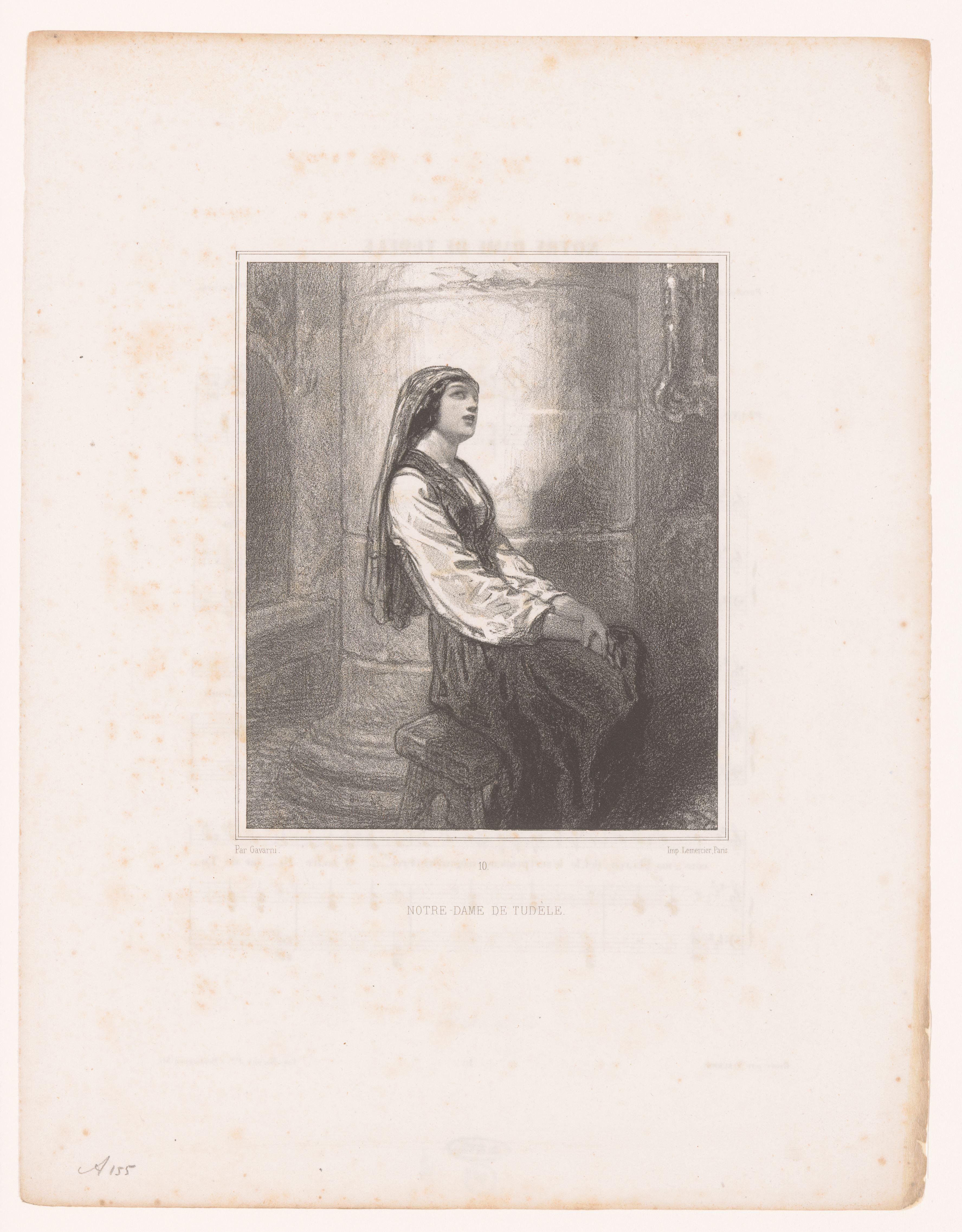 Jonge vrouw bidt in de kerk