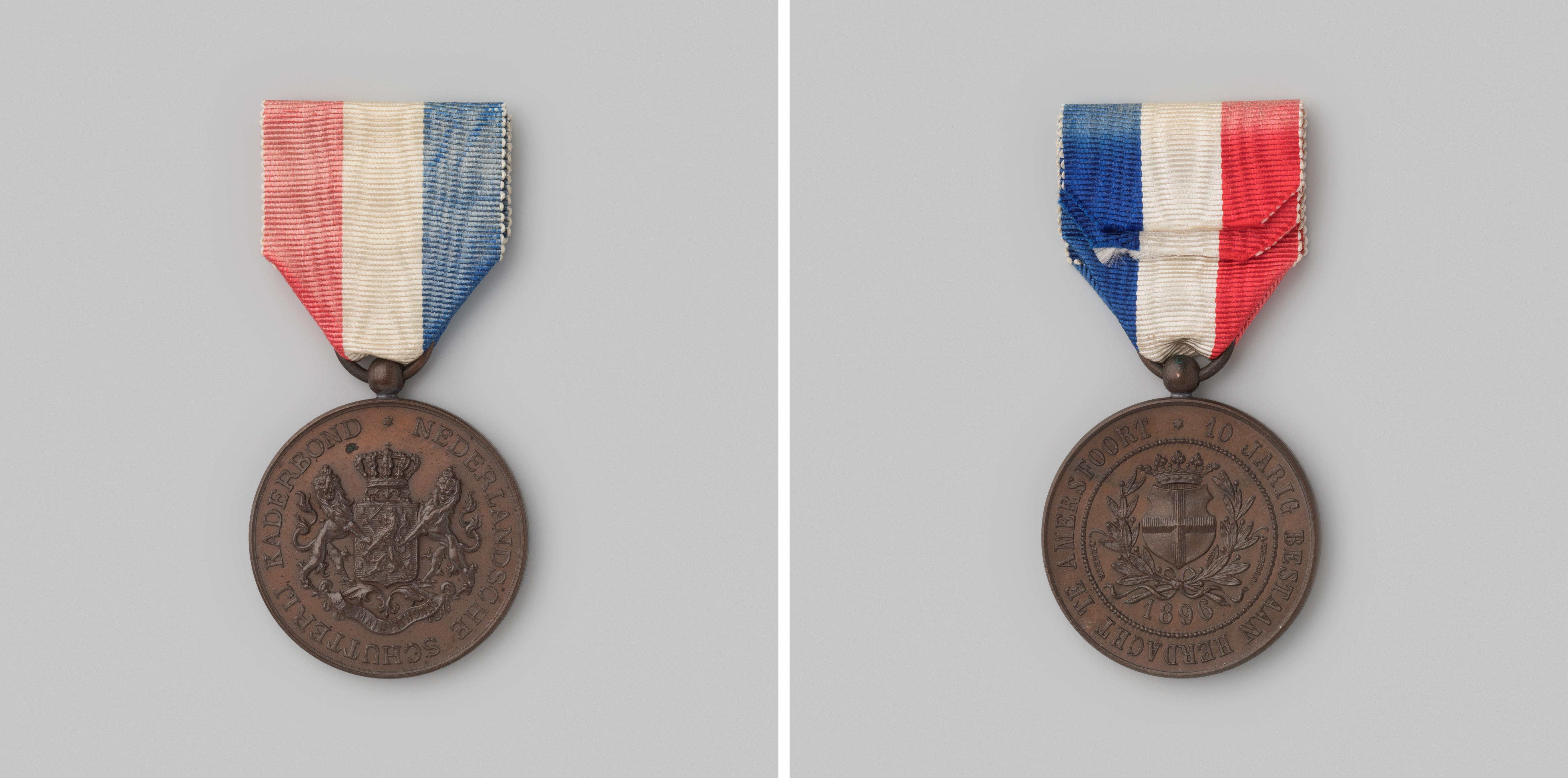Gedenkpenning van het tienjarig bestaan van de Nederlandschen Schutterij Kaderbond