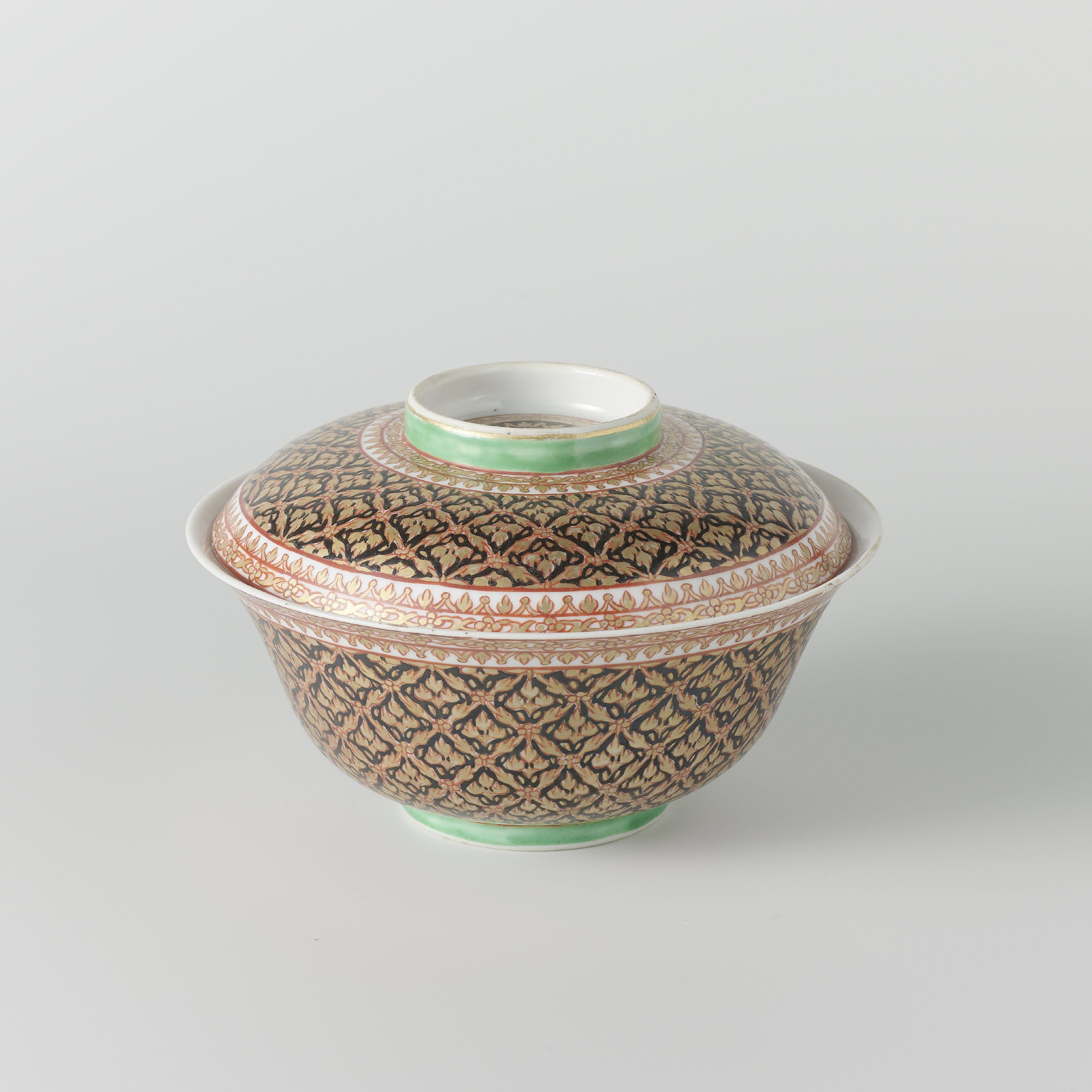 Covered bowl