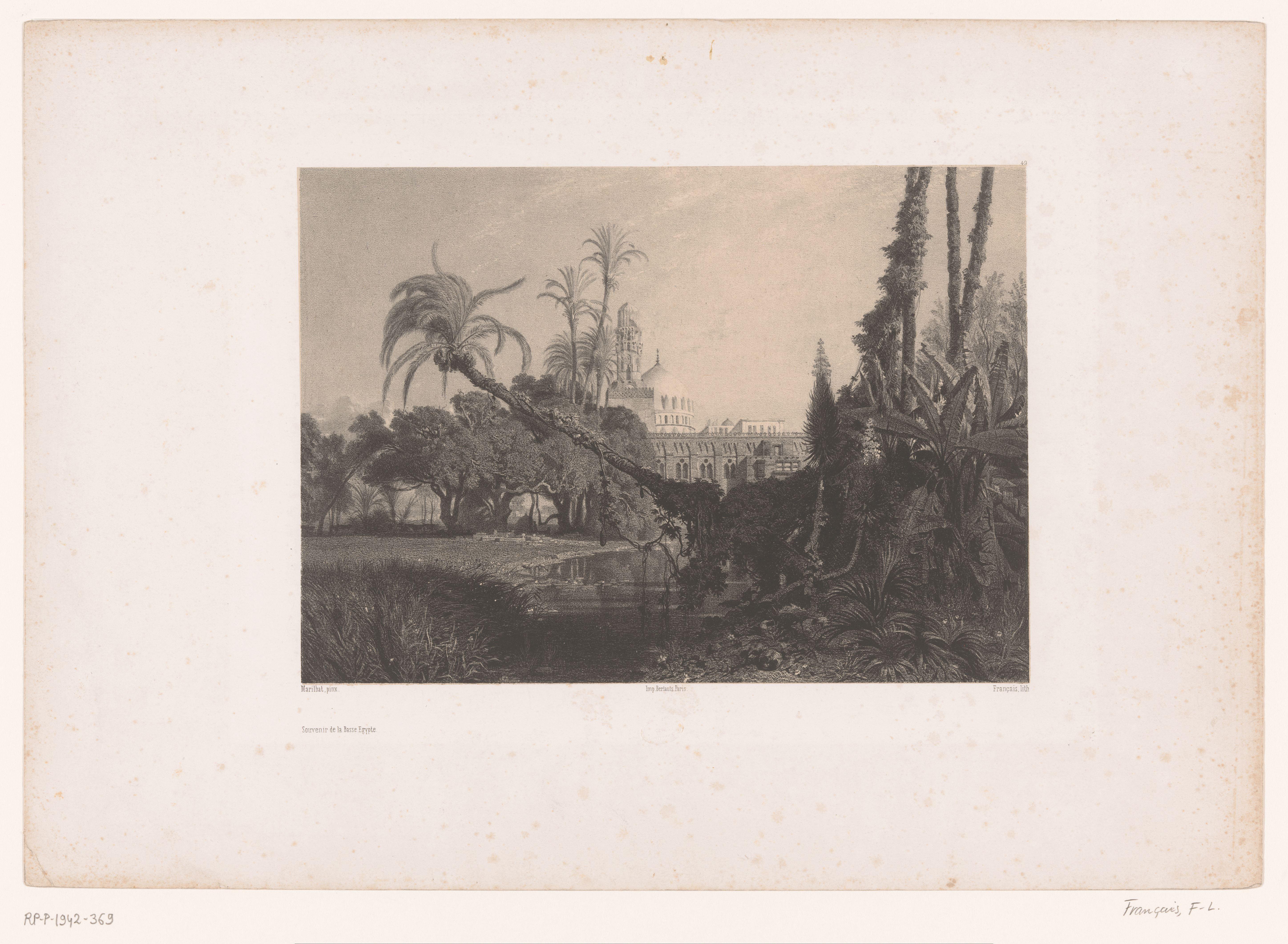 Paleis aan het water met palmbomen in Neder-Egypte
