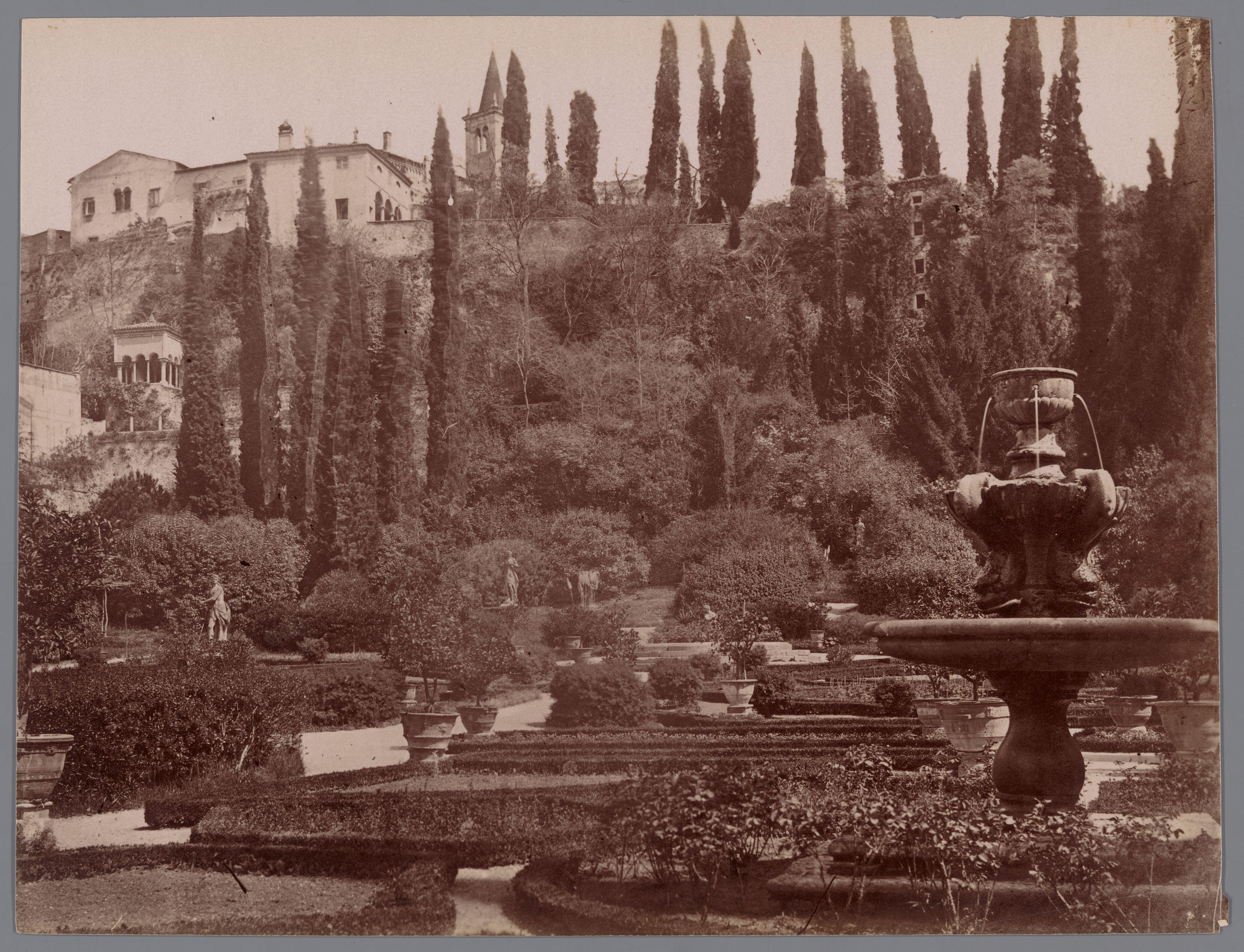 Gezicht op de Giardino Giusti te Verona