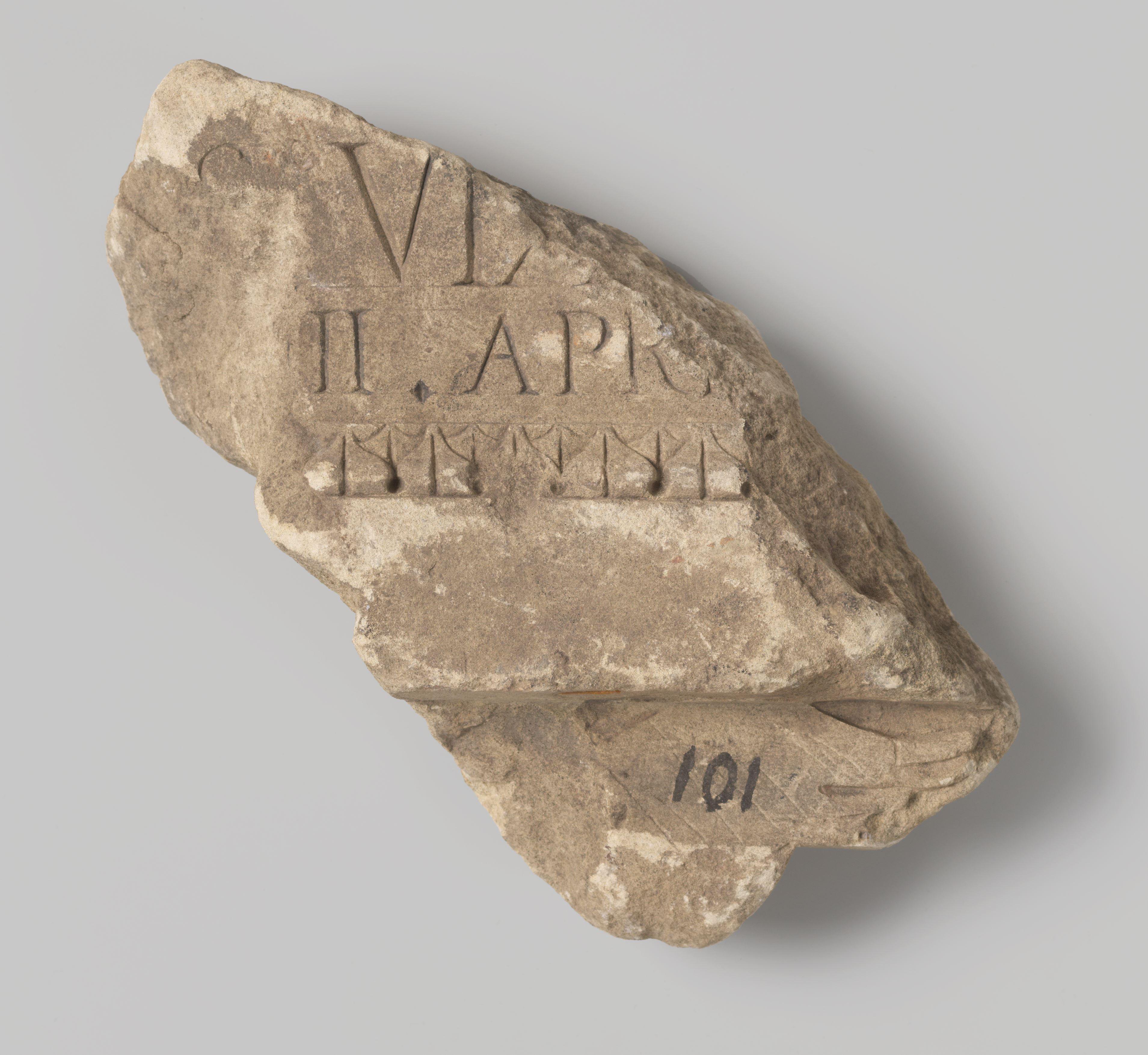 Epitaaf of memorietafel, opgegraven te Utrecht bij het oude Minderbroederklooster (fragmenten)