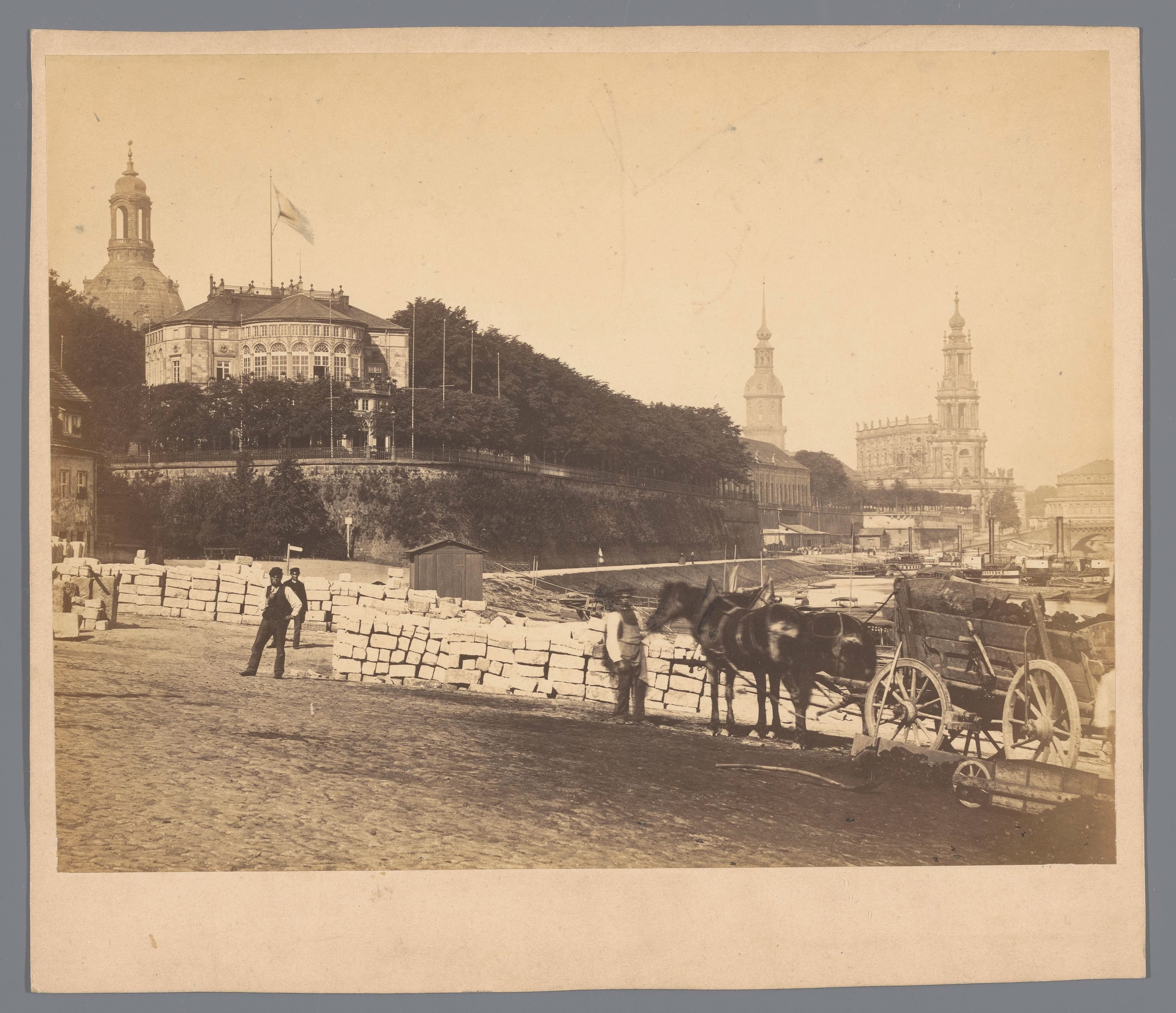 Bouw van de Carolabrücke, gezien richting de Brühlsche Terrasse, Dresden