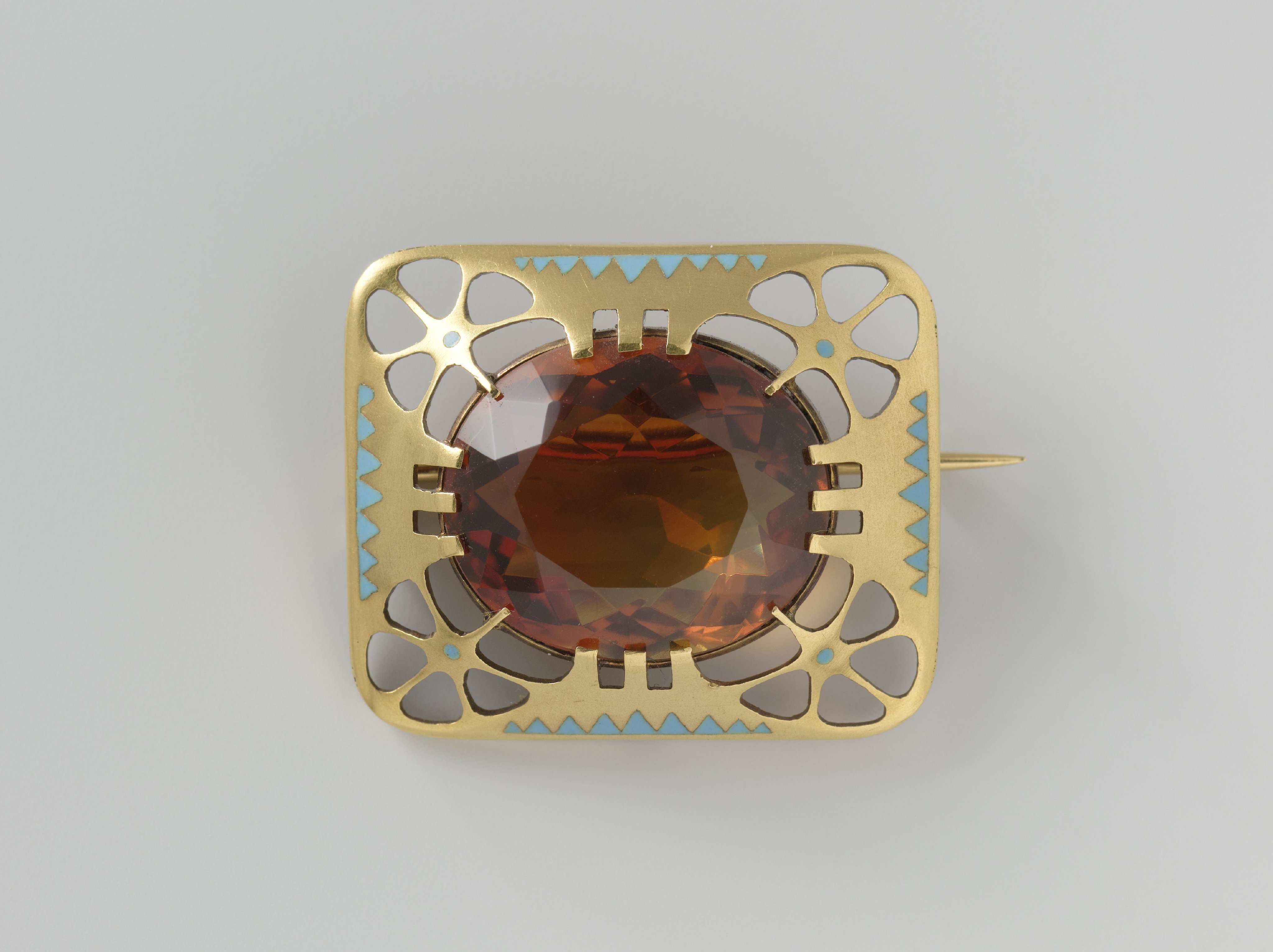 Broche