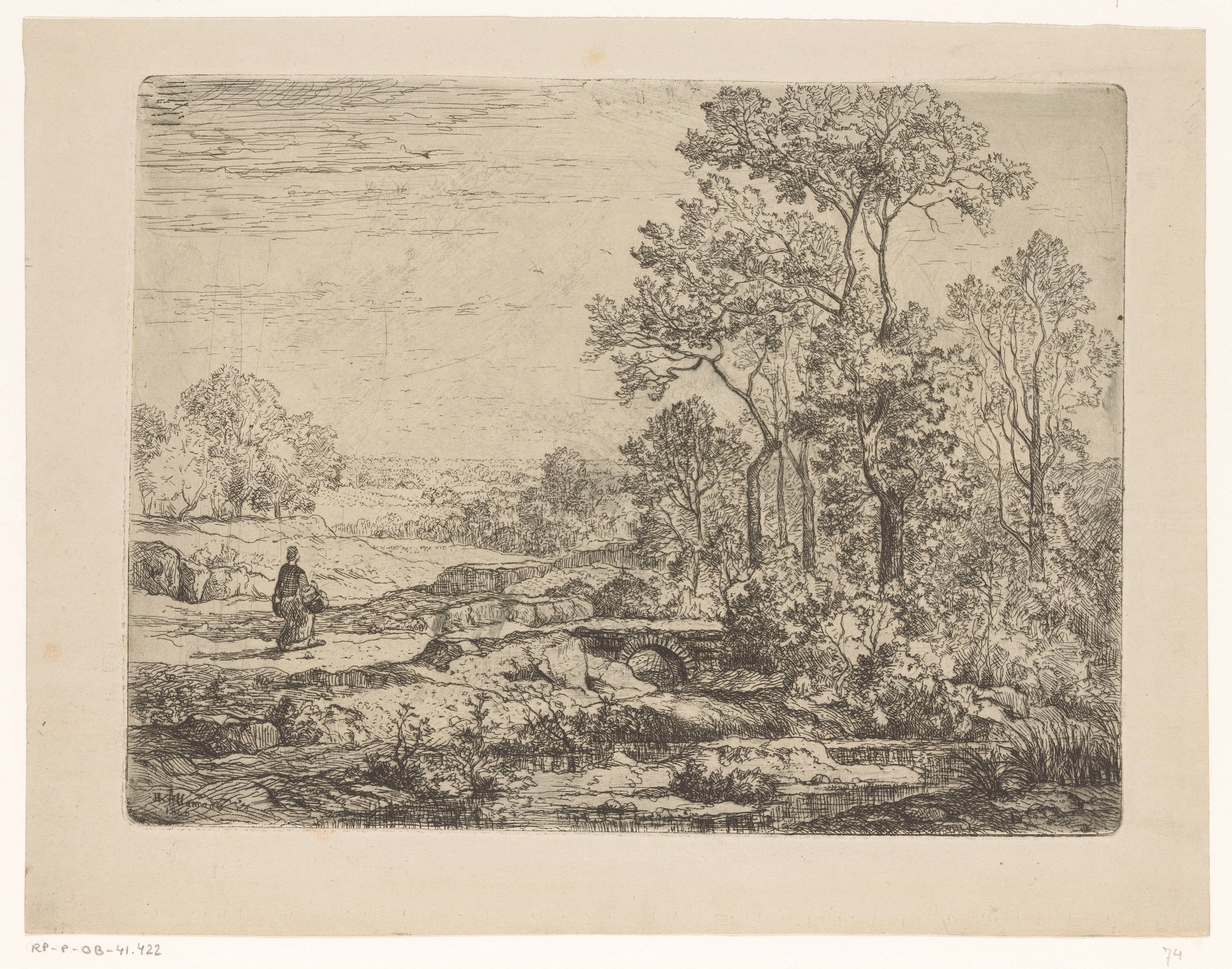 Boomrijk landschap met vrouw bij een brug