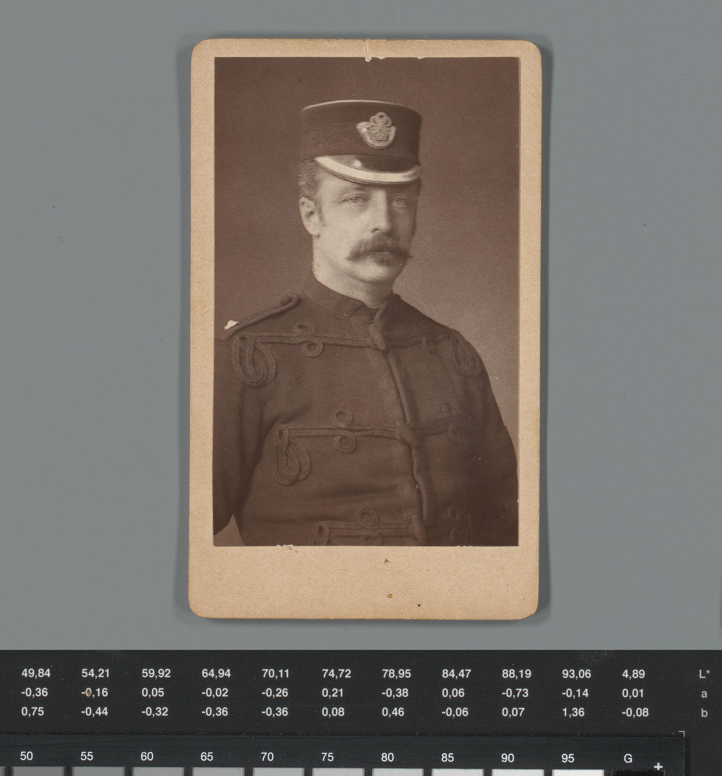 Portret van een onbekende man in uniform