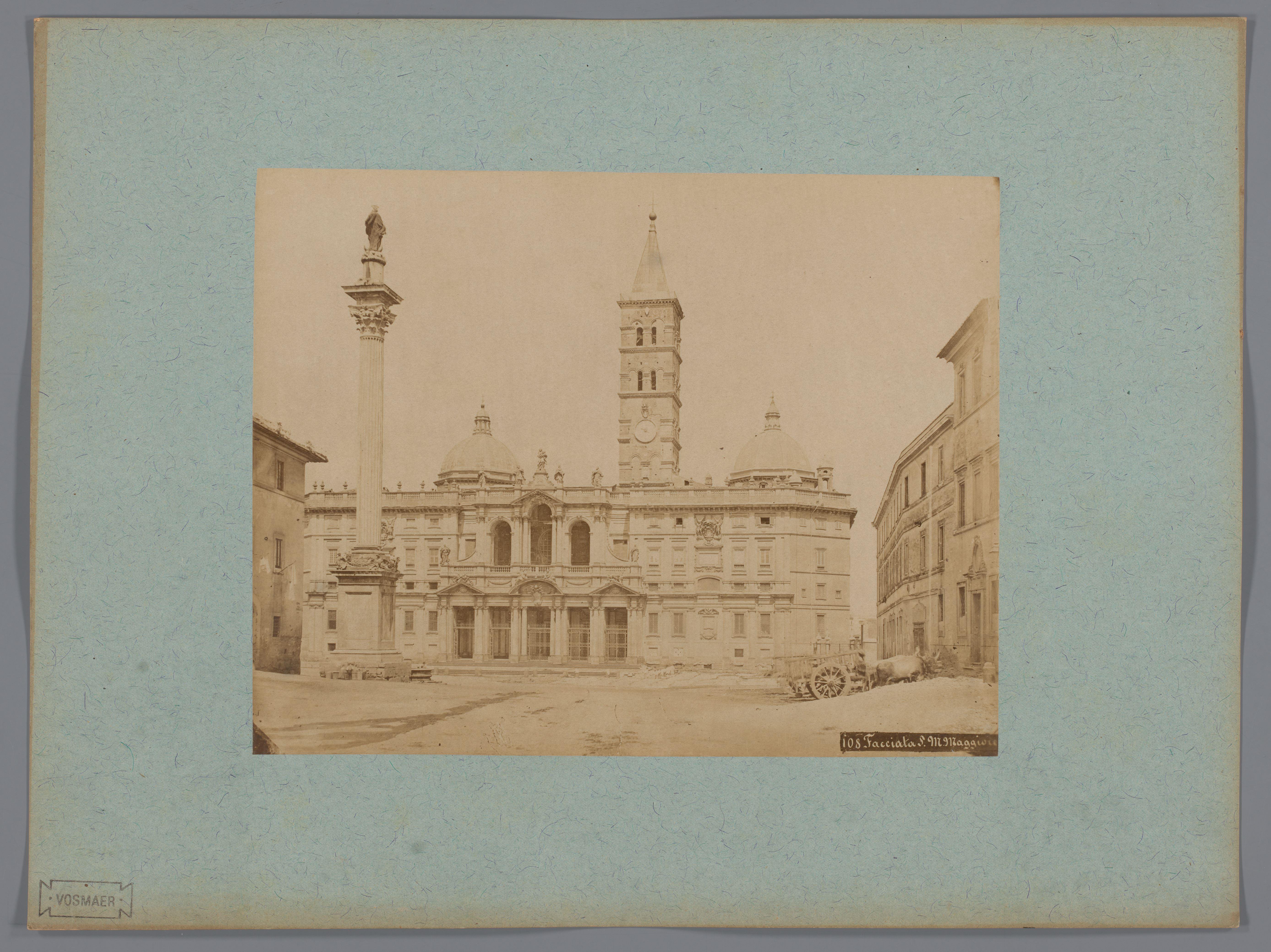 Gezicht op de basiliek van Santa Maria Maggiore te Rome, Italië