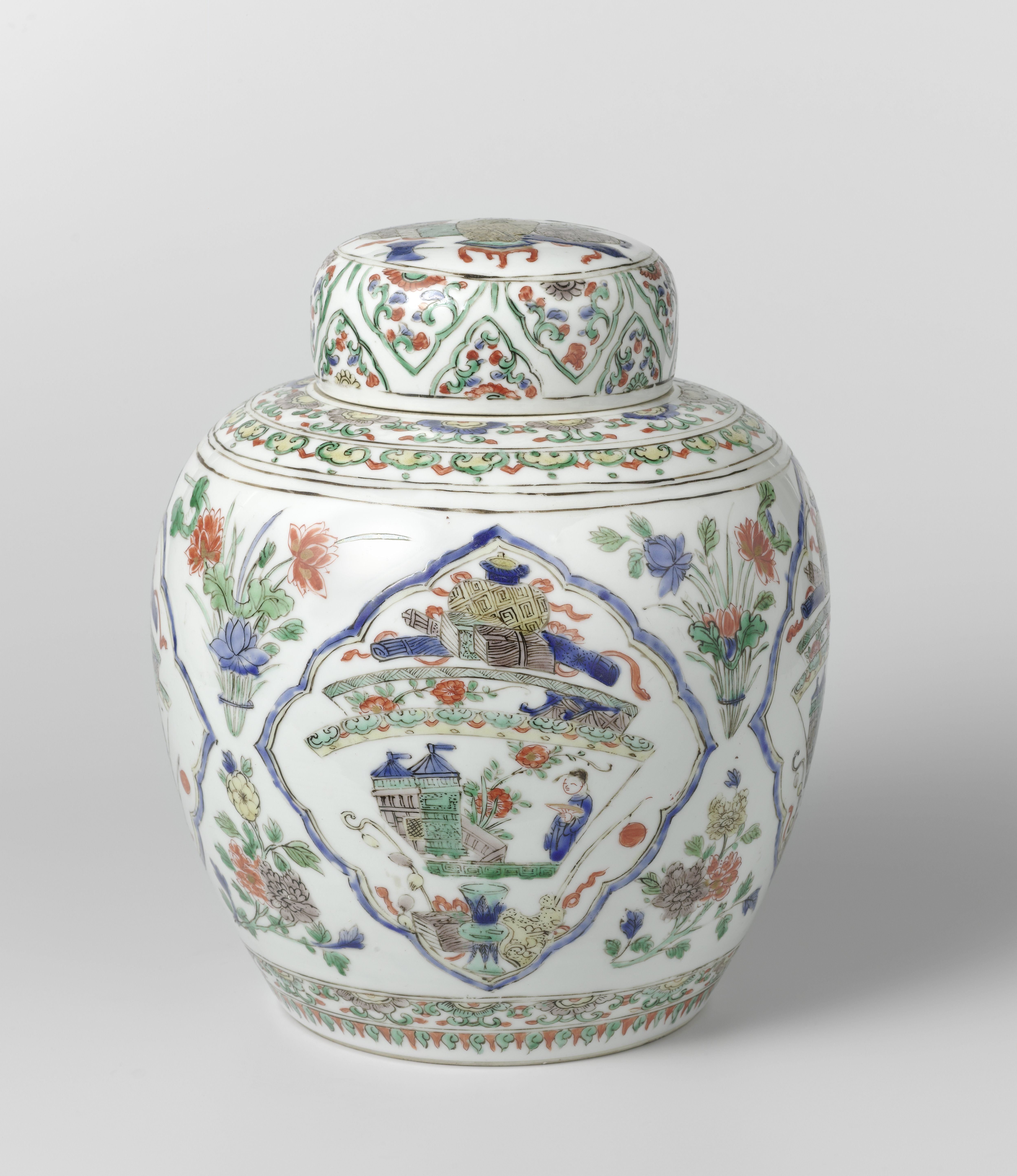 Covered, ovoid jar with antiquities and flower sprays