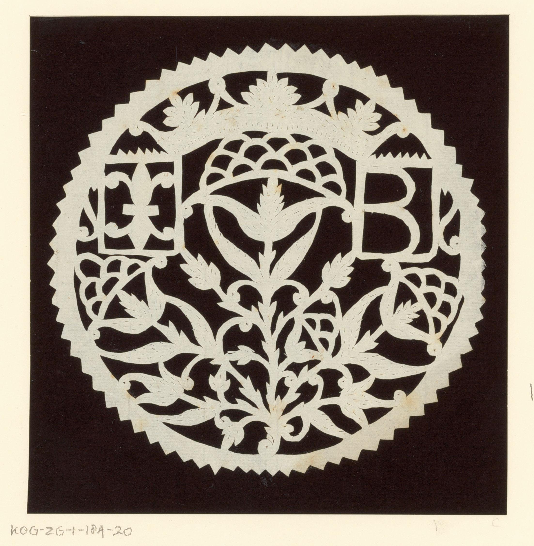 Bloemen en de letter B