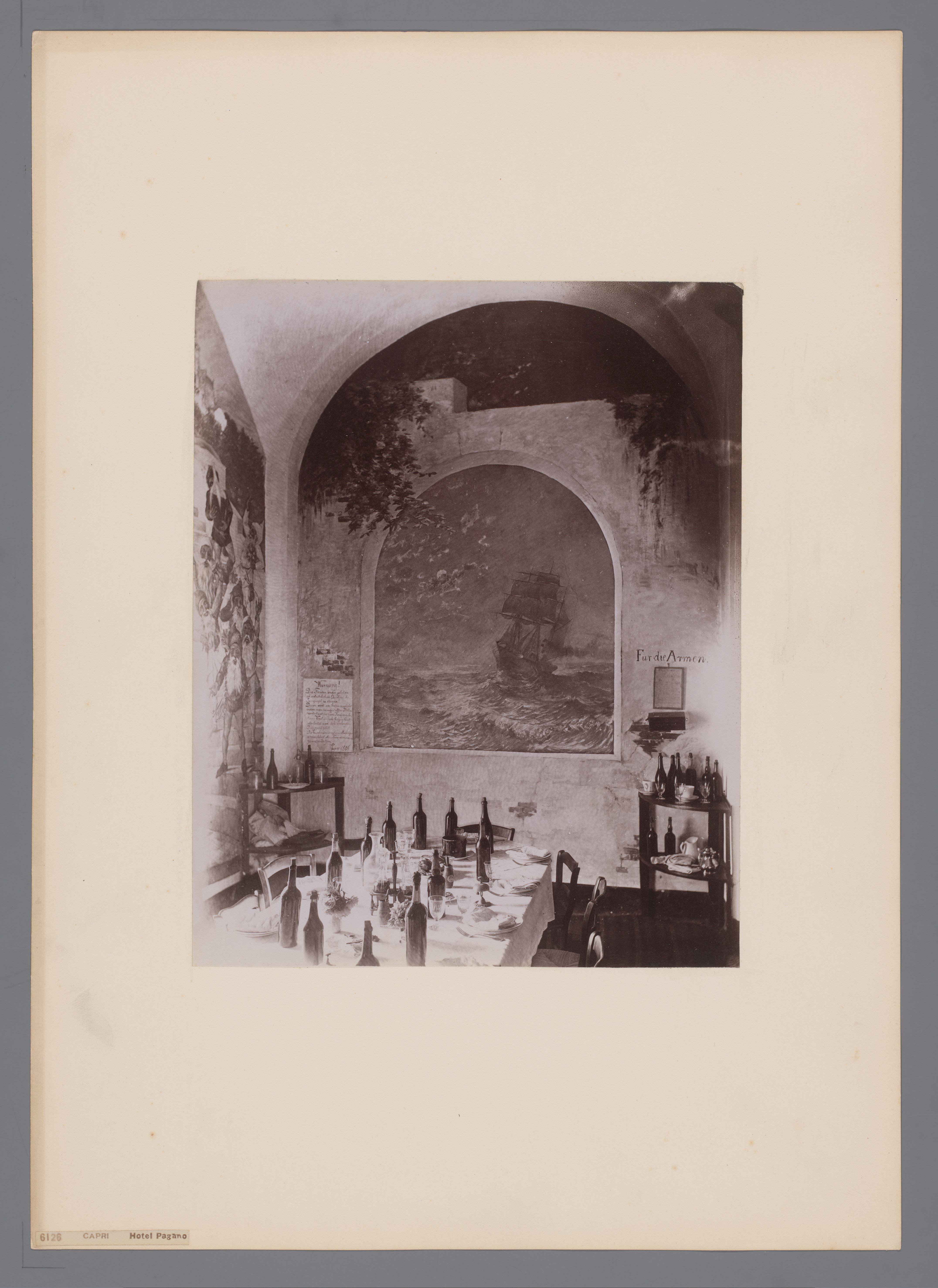 Interieur van de eetzaal van Hotel Pagano te Capri, Italië
