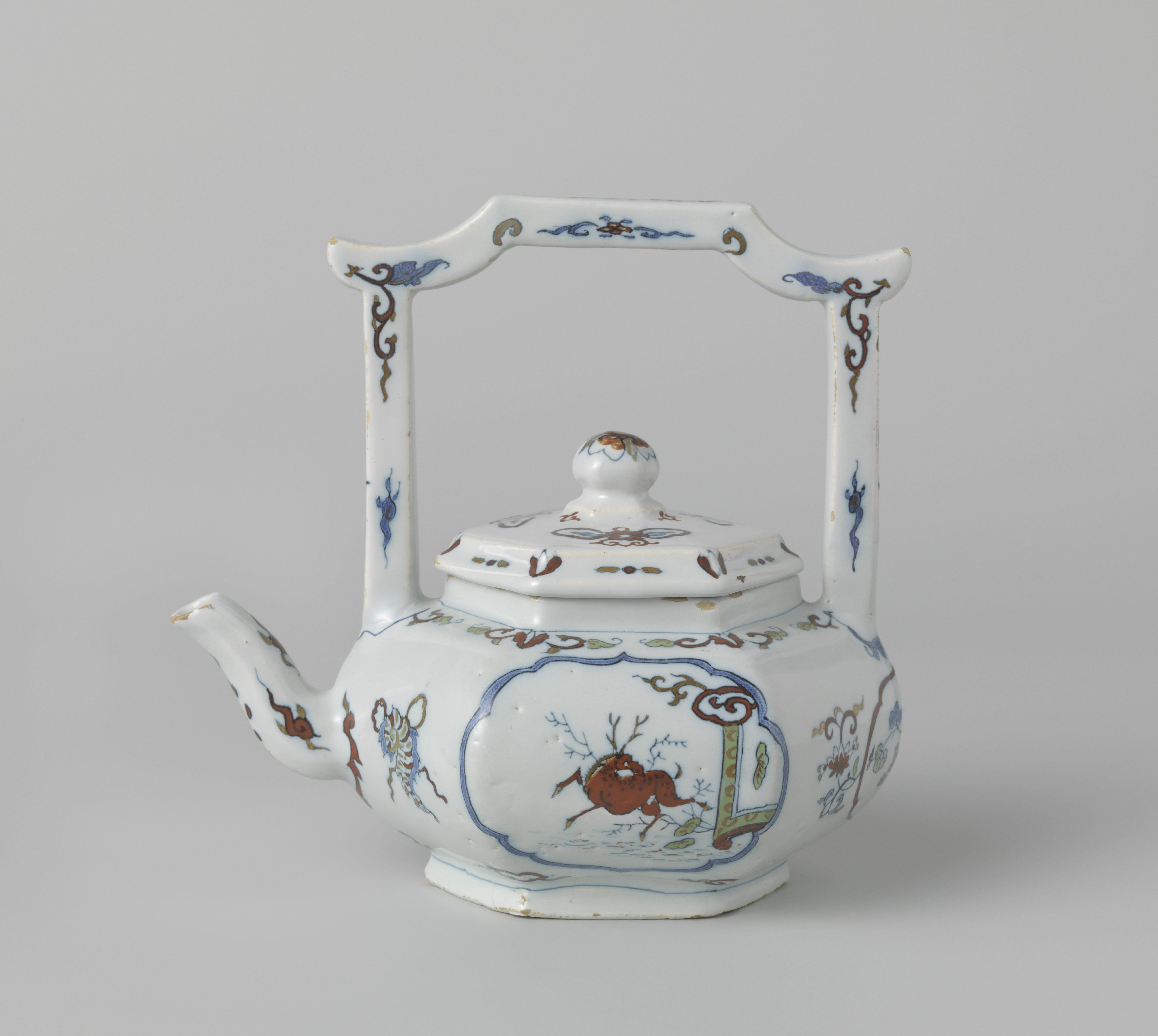 Twee theepotten