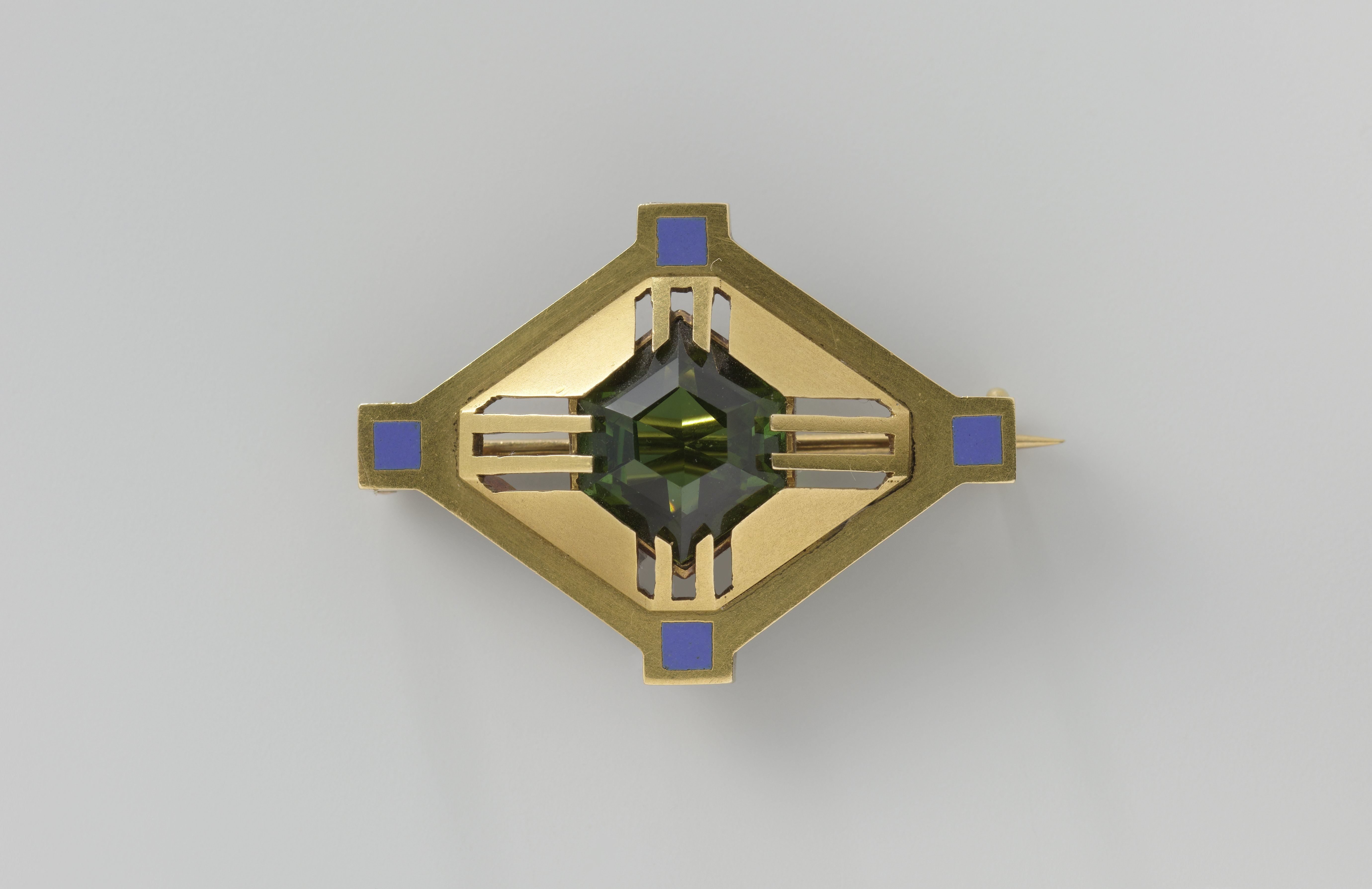 Broche