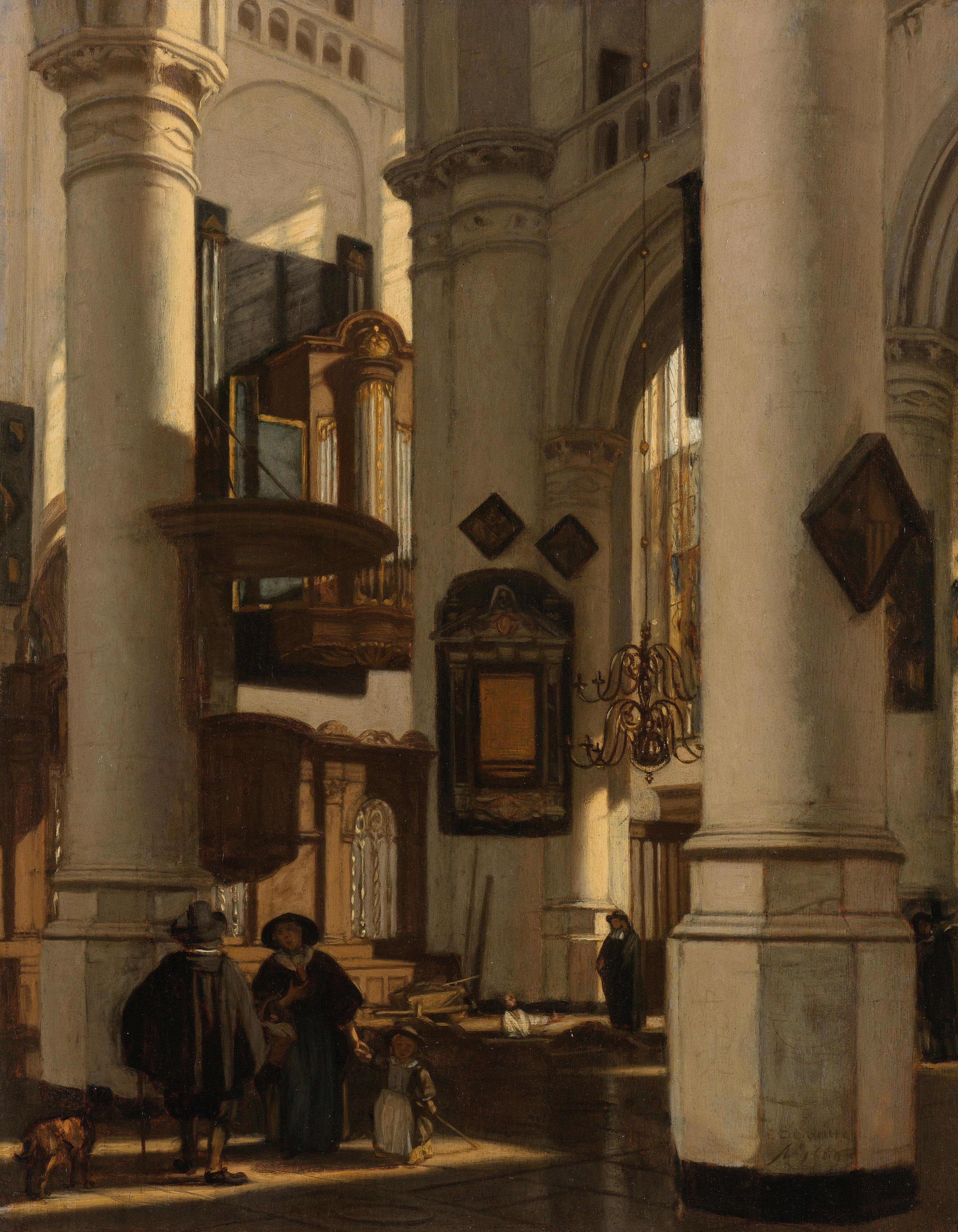 Interieur van een protestantse, gotische kerk, met een grafdelver in het koor