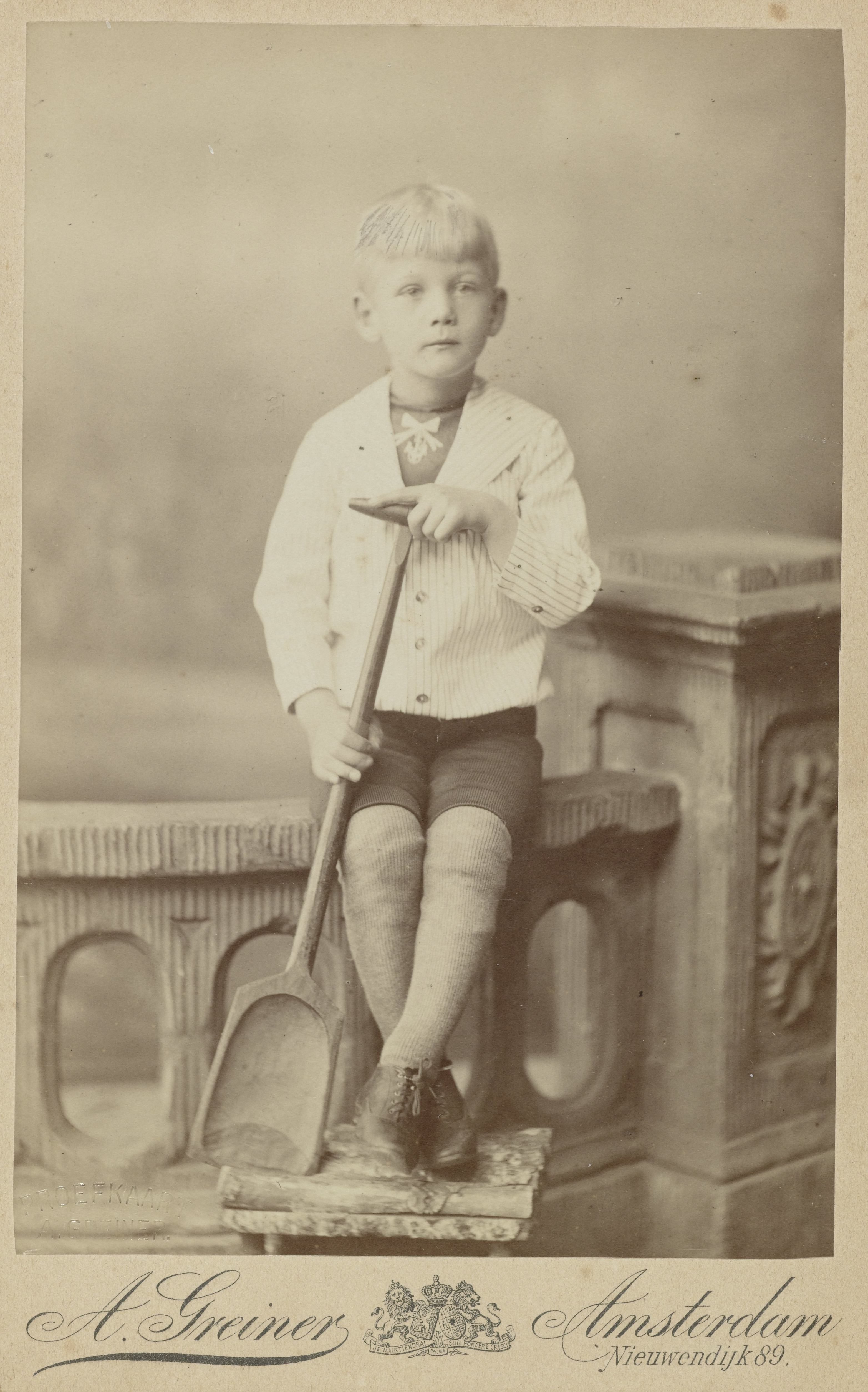 Studioportret van Herman Marius Boelen