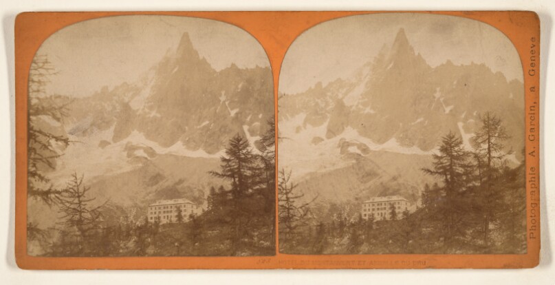 Hotel du Montanvert et Aiguille du Dru