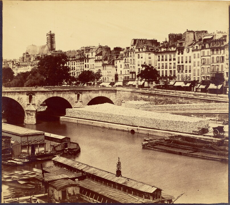 [Le Pont Marie, et les quais des Celestins, vus du quai d'Anjou]
