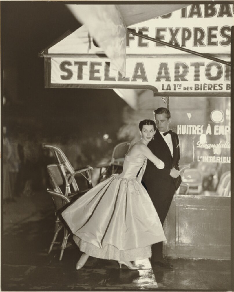 Dovima, evening dress by Balenciaga, Paris