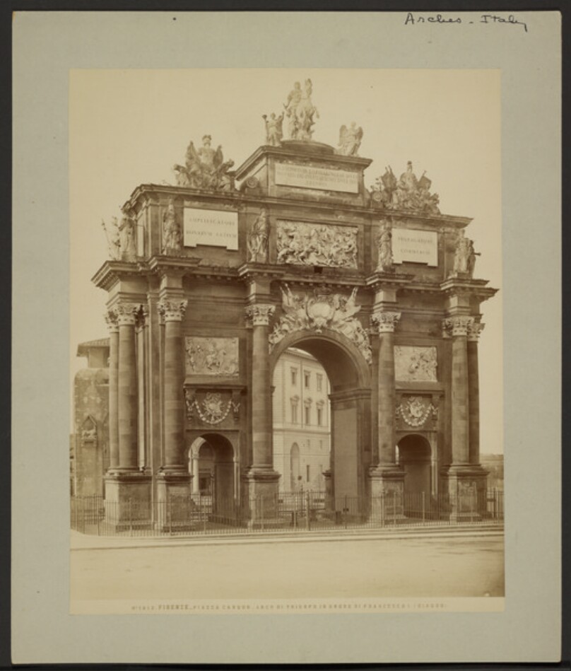Triumphal Arch, Piazza Cavour, Florence