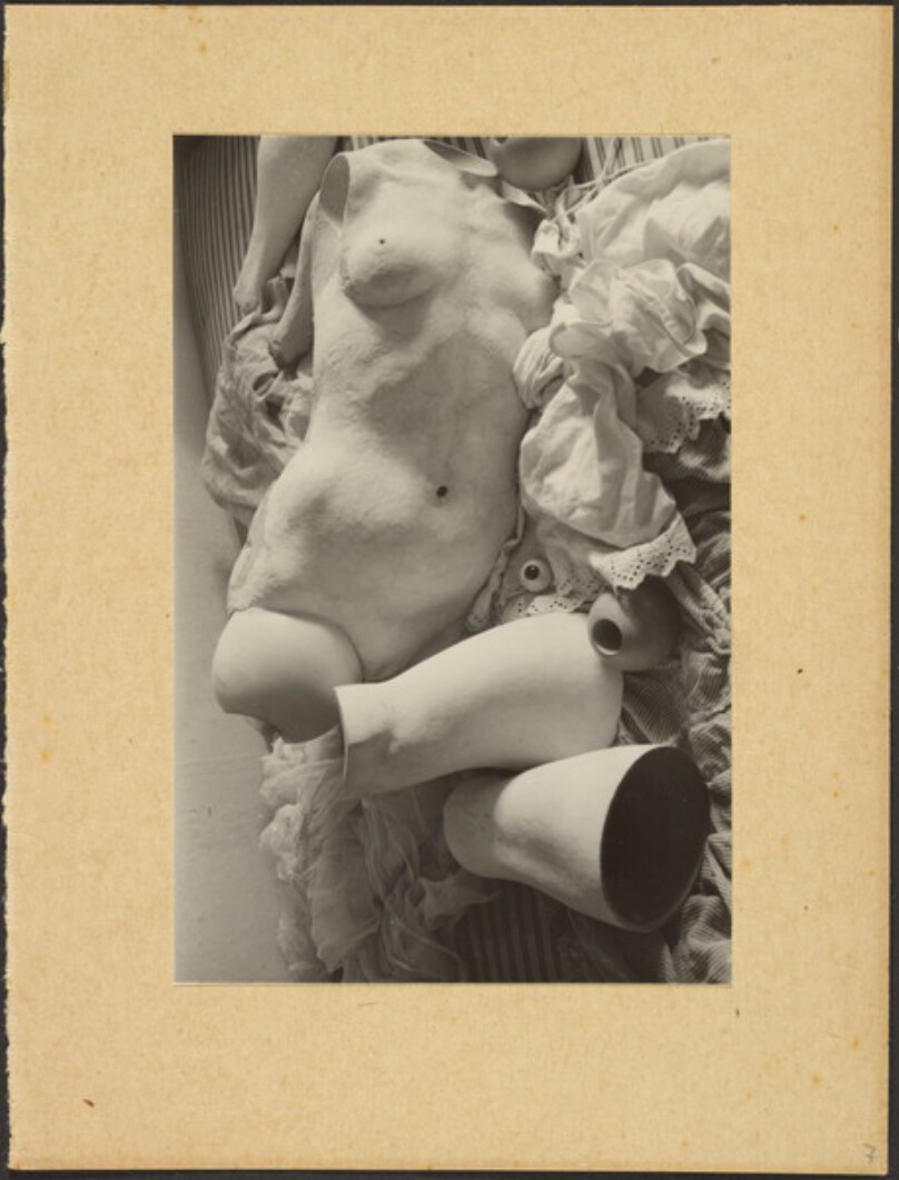 La Poupée