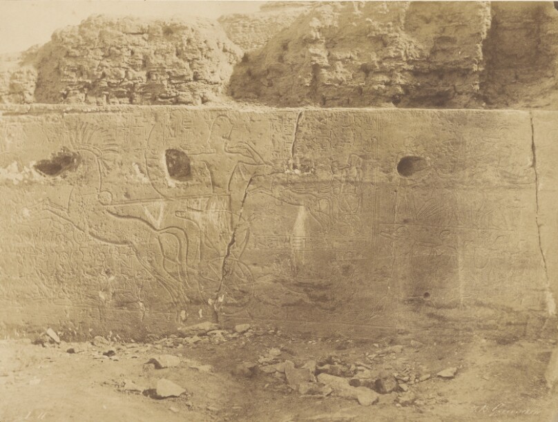 [Bet-Oualli, Sculptures Historiques de la Paroi de Gauche]