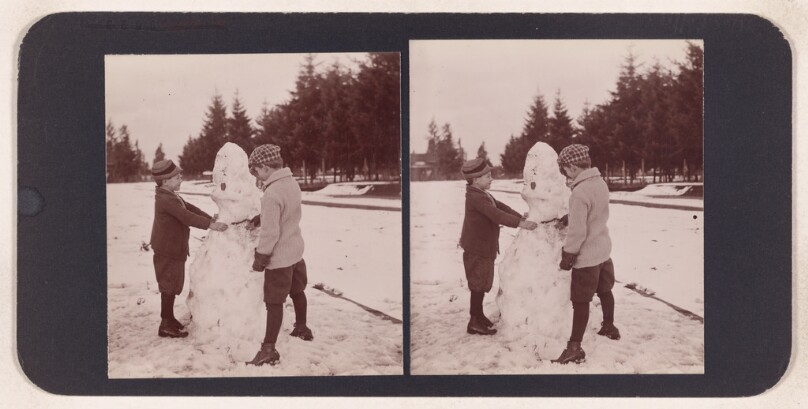[Two boys building a snowman] (recto); [Lilies next to a house] (verso)