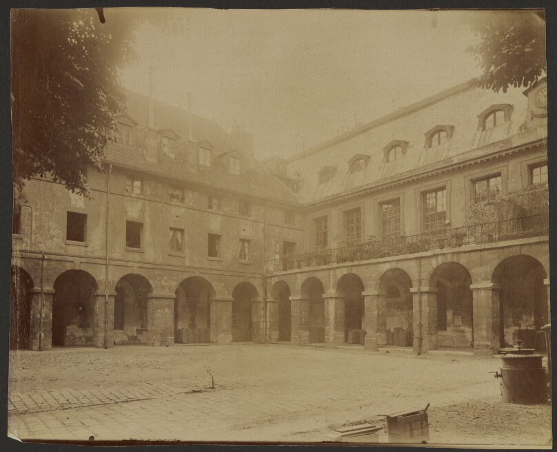 [Arcaded Courtyard]