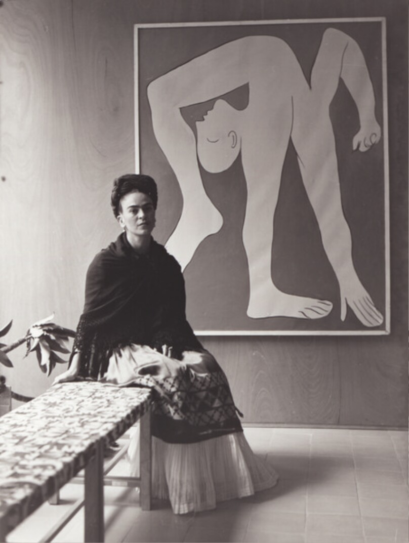 [Frida Kahlo at the Sociedad de Arte Moderno, Mexico]