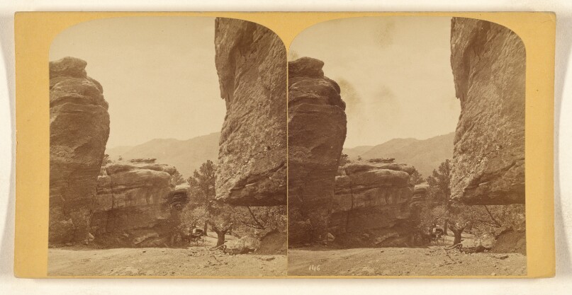 [The Gate, On the new Road from Manitou to Garden of the Gods]