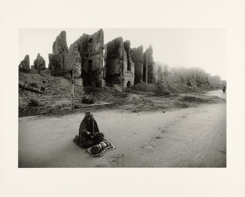 Jade Maiwand, Kabul: November 1996