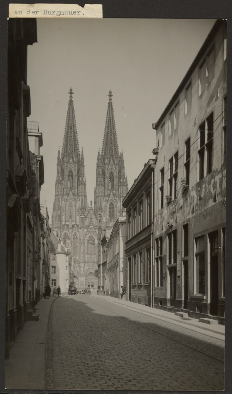 'An der Burgmauer', Cologne ('An der Burgmauer', Köln).