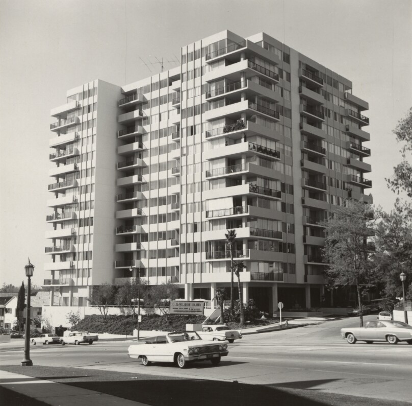 10433 Wilshire Blvd.