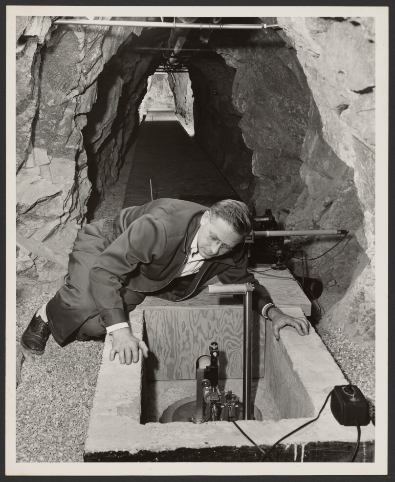 [Early earthquake seismograph]