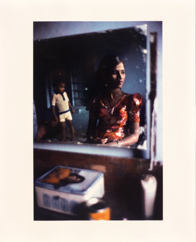 Putla at a mirror, Falkland Road, Bombay, India
