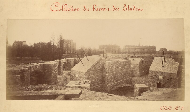Back pier (no. 2) on the Paris side; upper masonry seen head-on