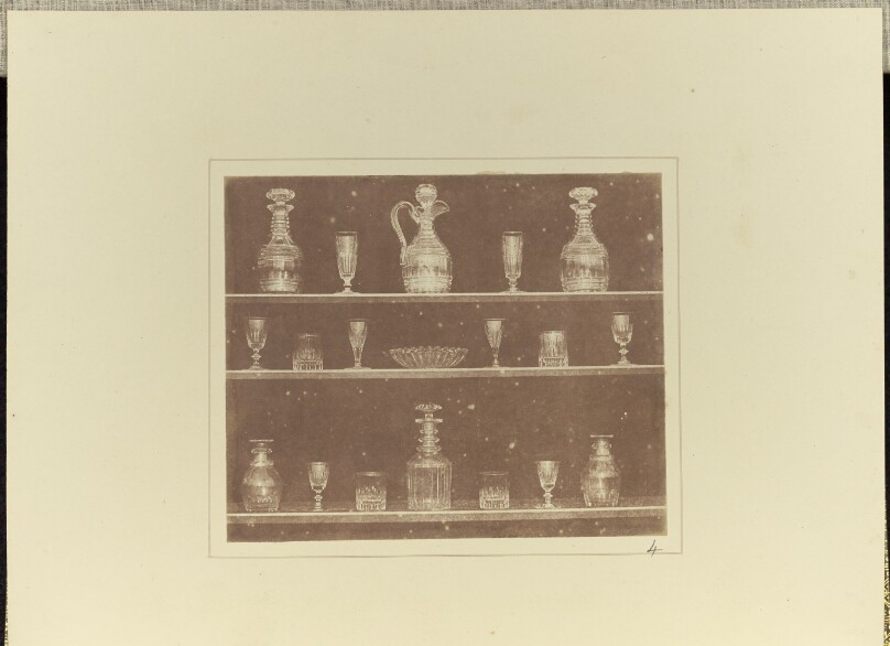 Articles of Glass