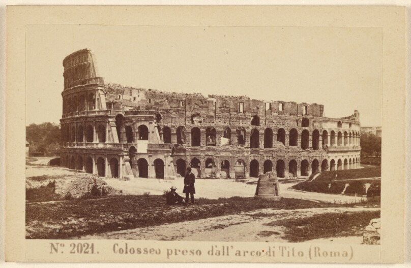 Colosseo preso d'all'arco di Tito (Roma)