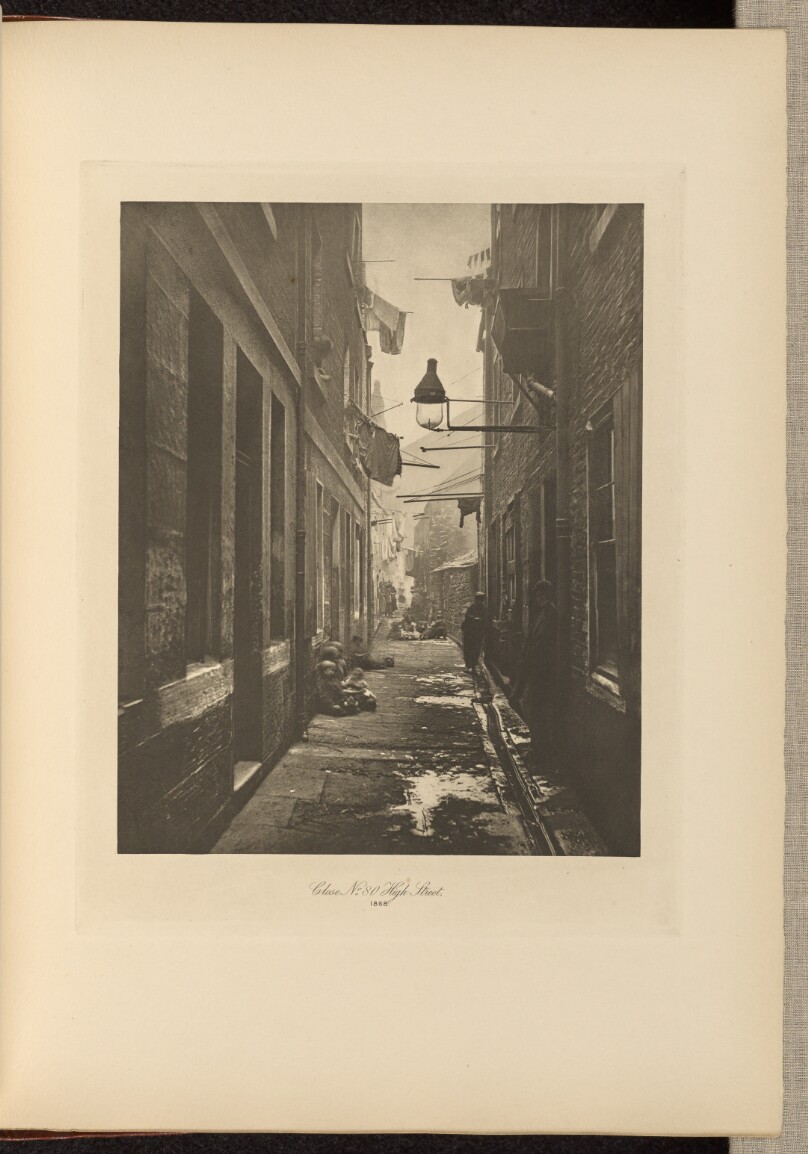 Close No. 80 High Street
