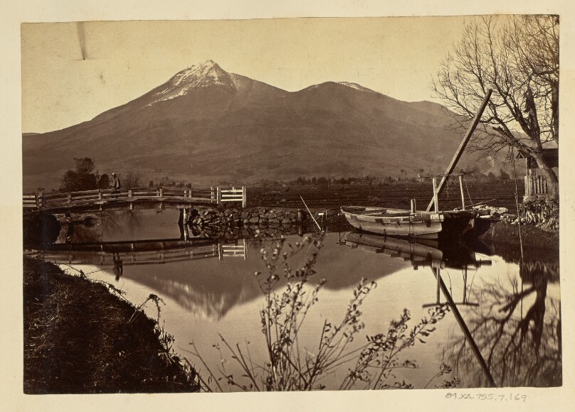 [Mountain landscape]
