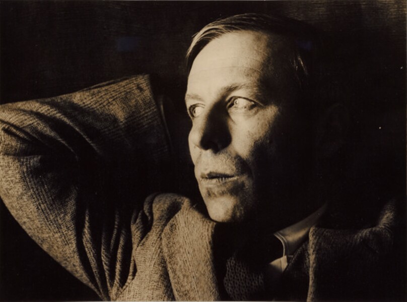[Nikolay Aseev (Nikolai Asejen)]