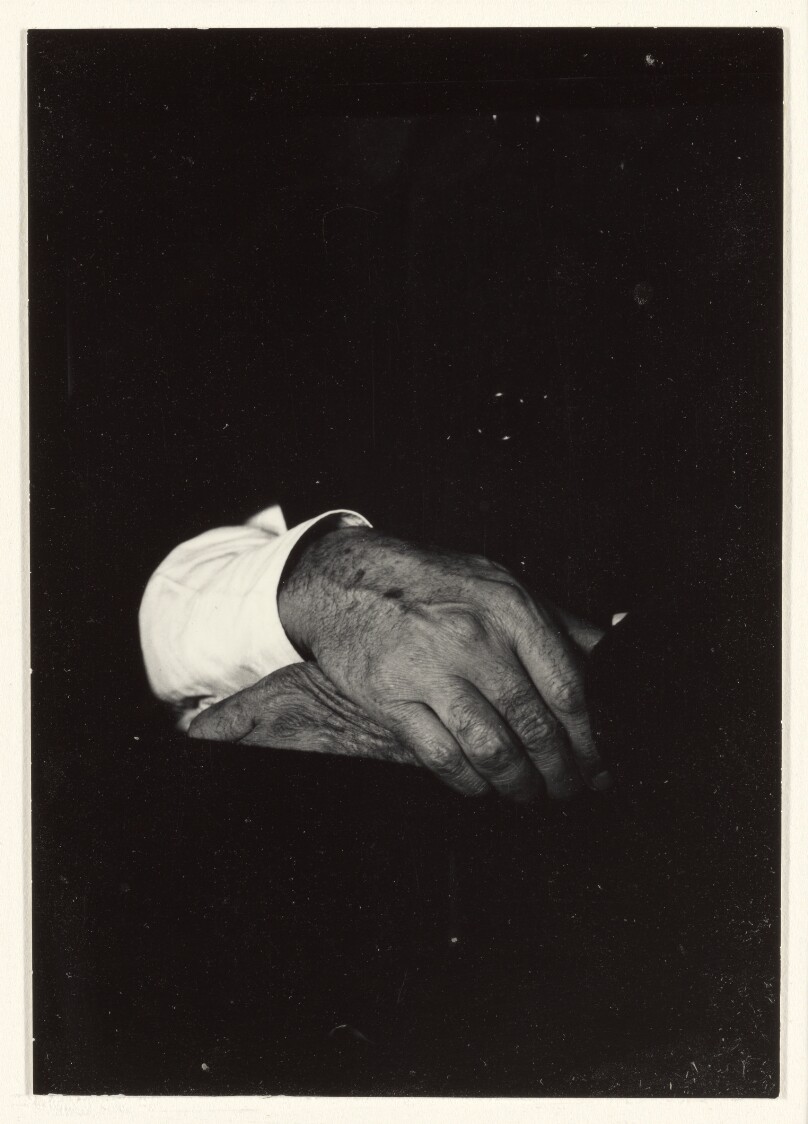 Alfred Stieglitz-Hands-II (Variant II)