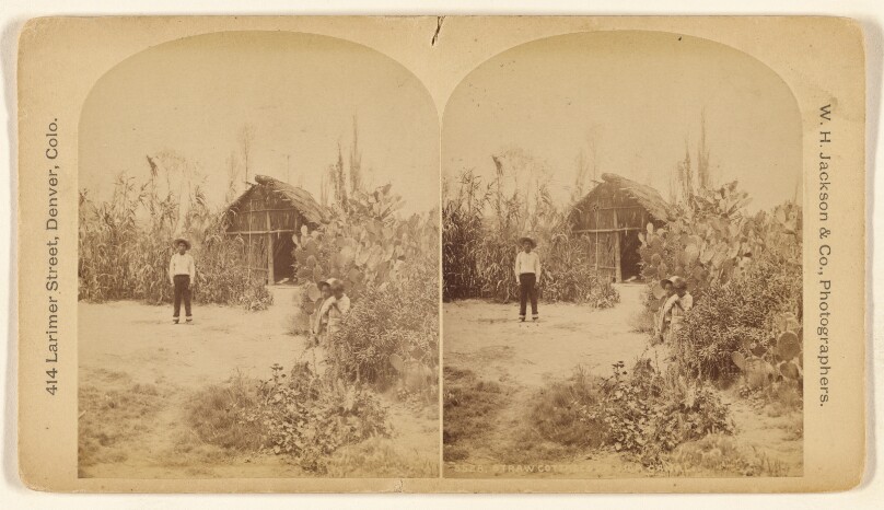 Straw Cottages. Orviga Canal.