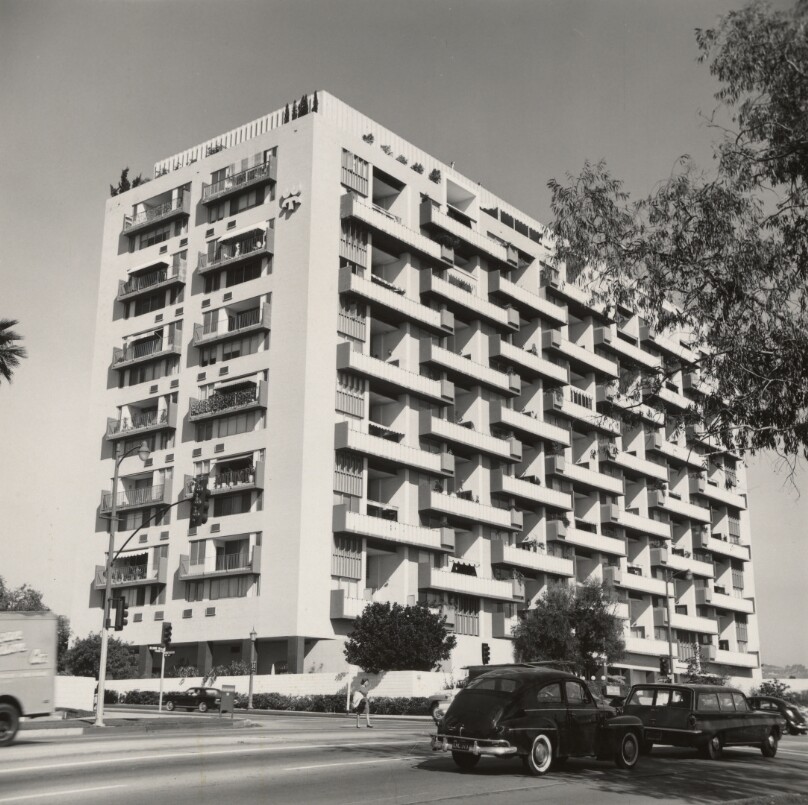 850 S. Beverly Glen Blvd.